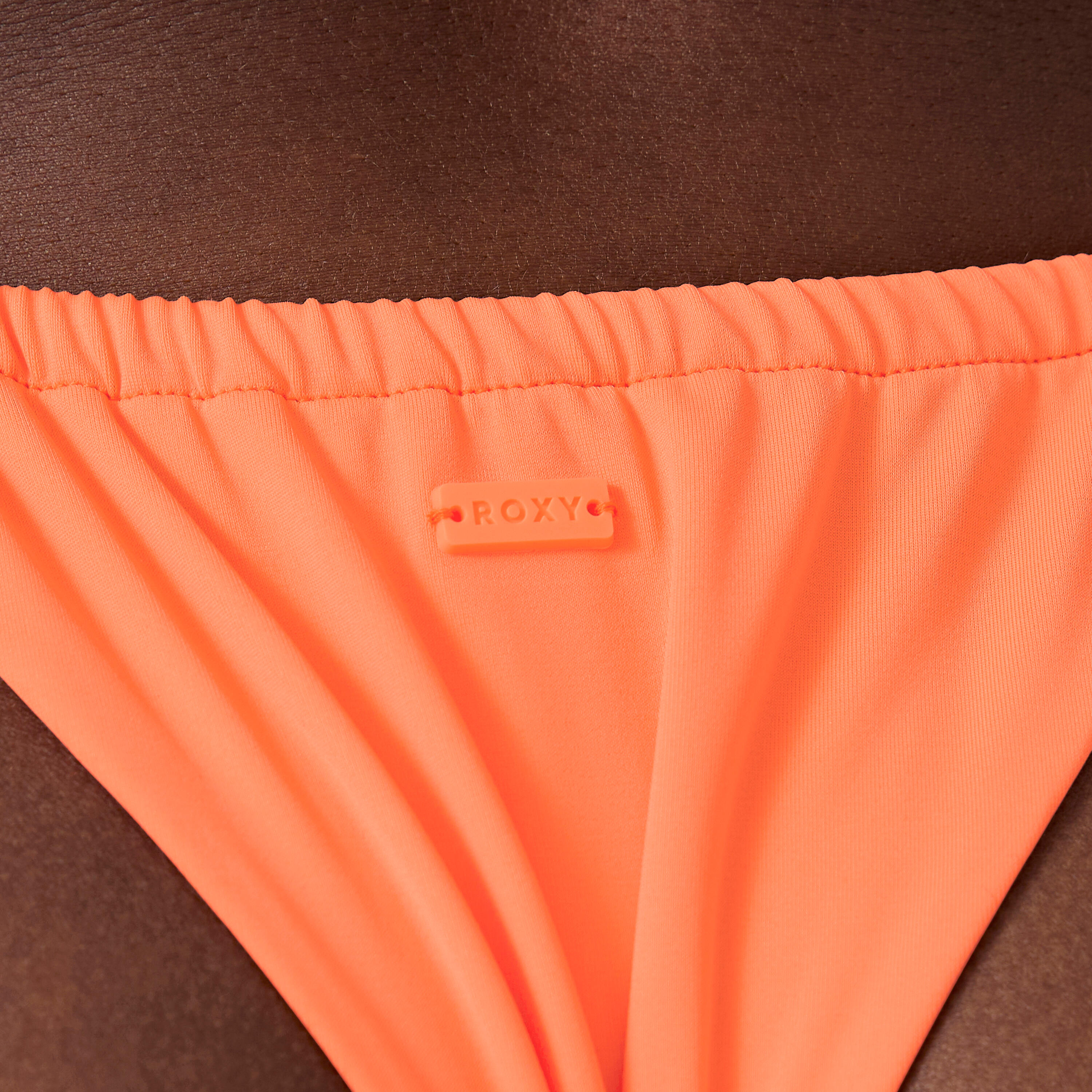 Cuecas de bikini de surf com atilhos mulher, Tie Side Cheeky rosa 7/10