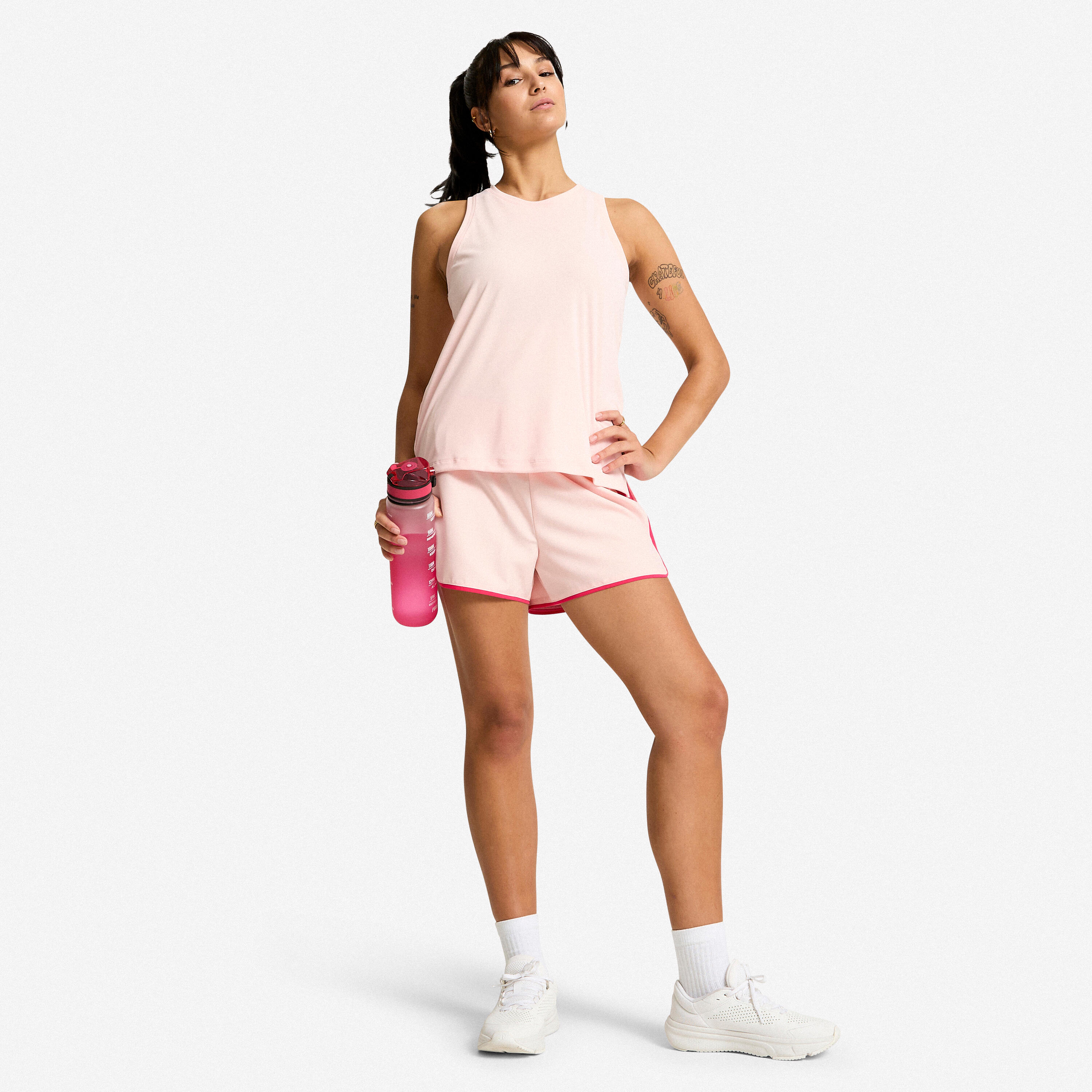 Short d’entraînement court et léger femme 3/6