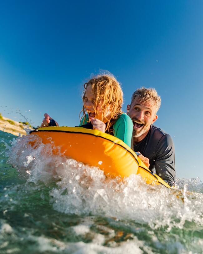 ¡Compartid juntos la diversión del surf!