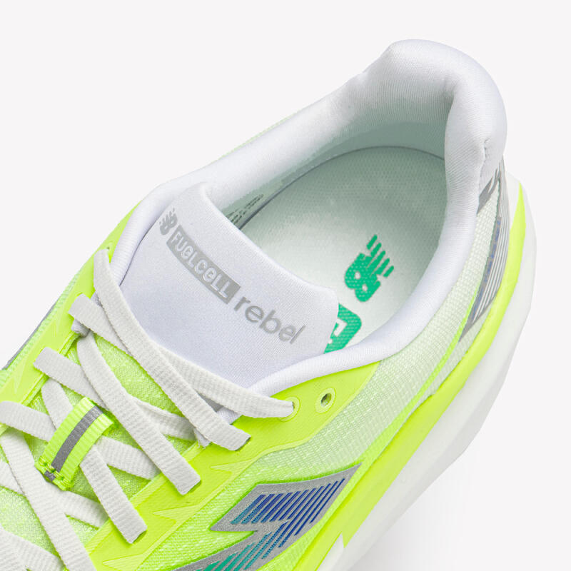 Încălțăminte de alergare New Balance Fuelcell Rebel V5 Alb Damă
