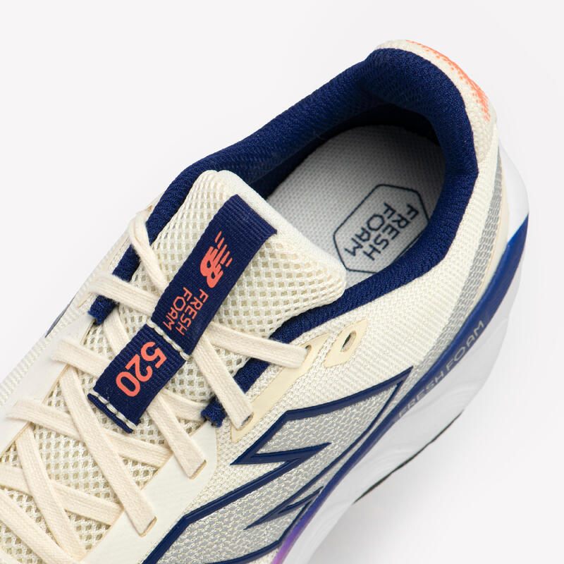 Încălțăminte de alergare New Balance Fresh Foam 520 V9 Alb Damă