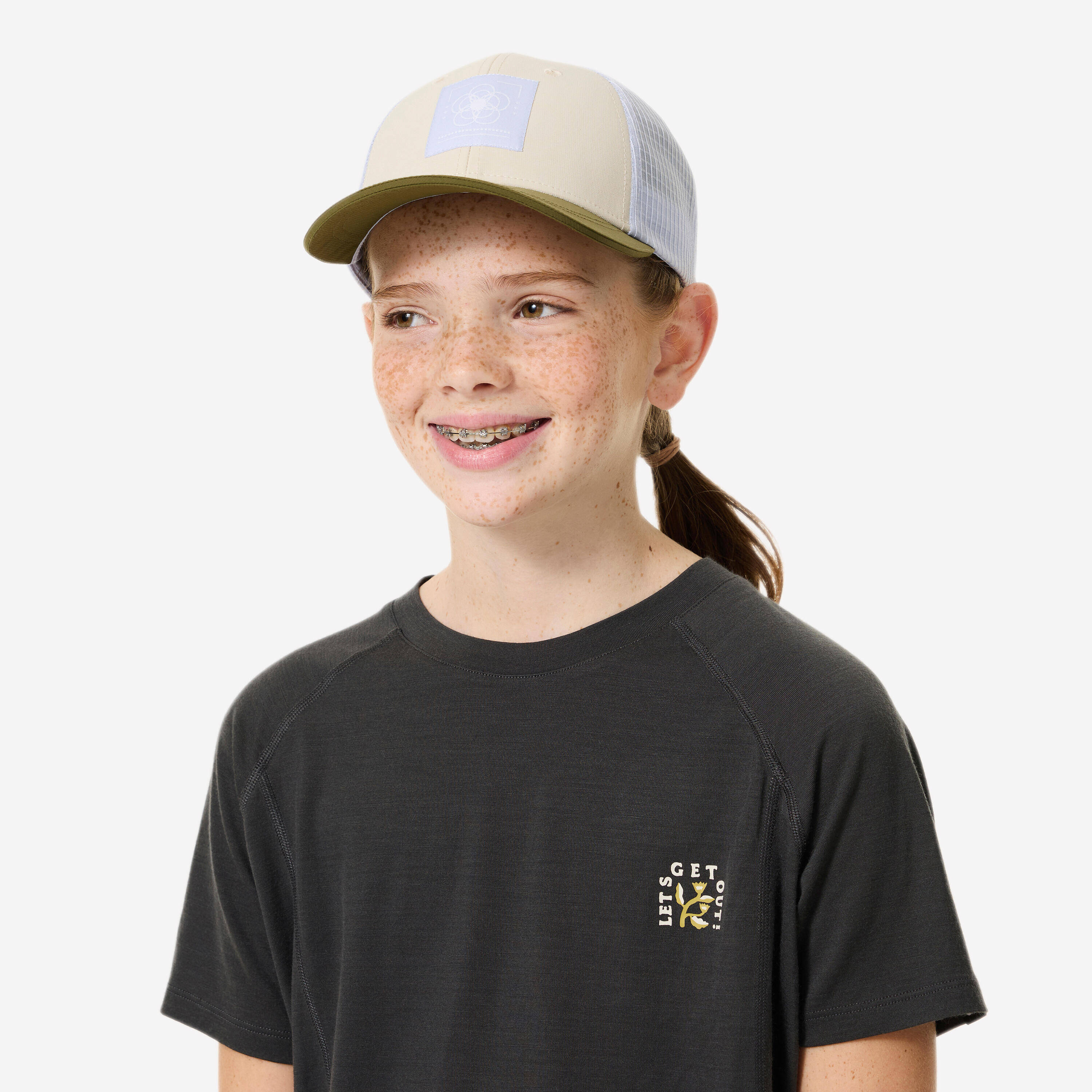 Kids’ Trucker hiking cap MH100, 7-15 years - Beige -  2