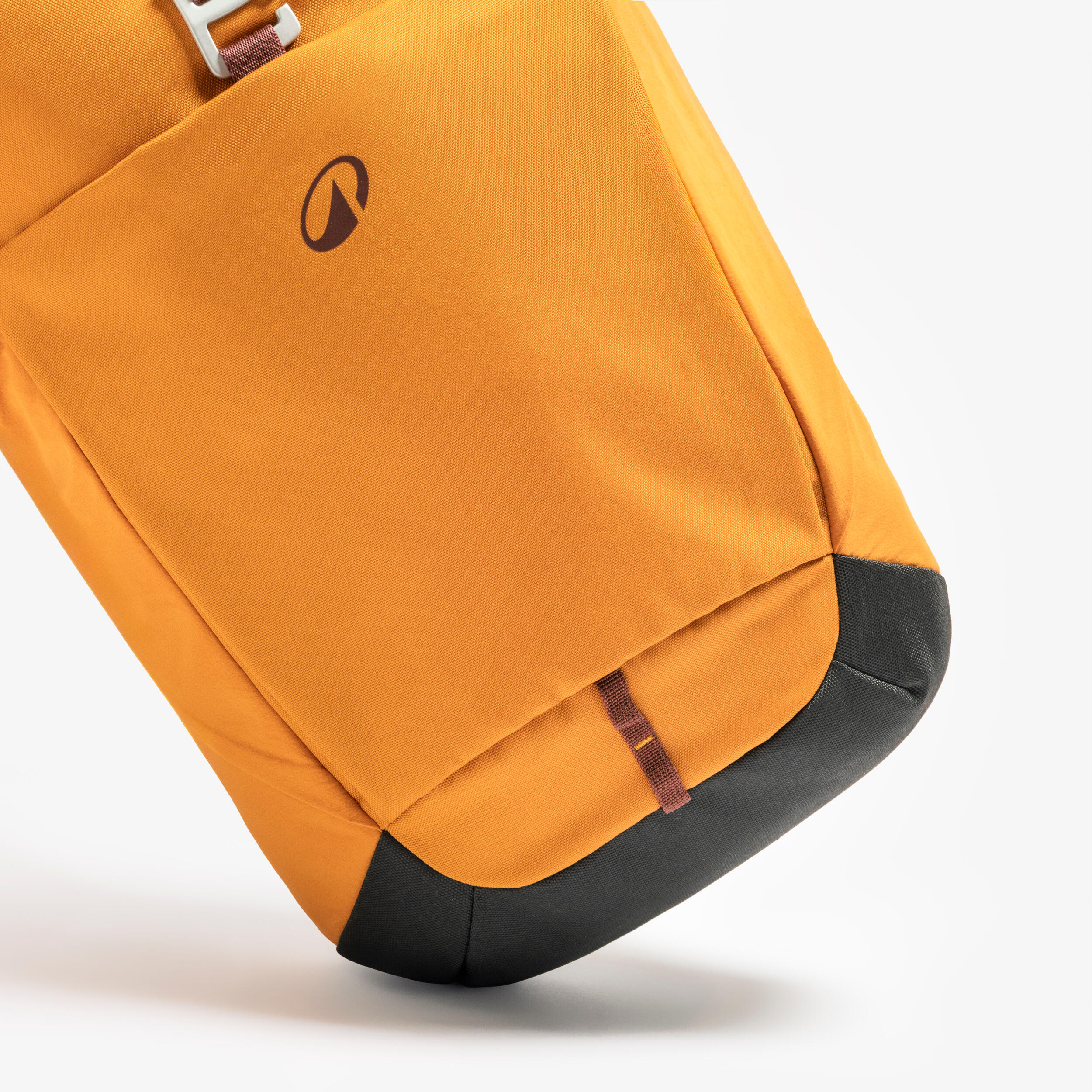 Sac à dos de randonnée 16+4L, Escape 500 Rolltop marron 7/10