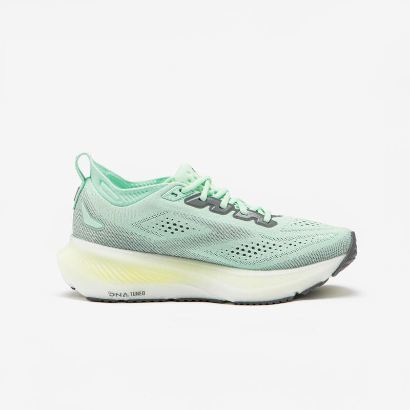 9002562