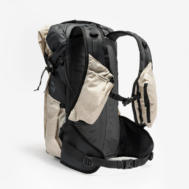 Rucsac Drumeție la Munte MH500 LIGHT 22L Bej