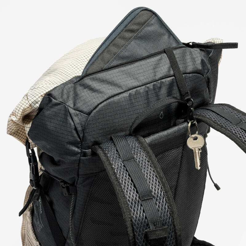 Rucsac Drumeție la Munte MH500 LIGHT 22L Bej