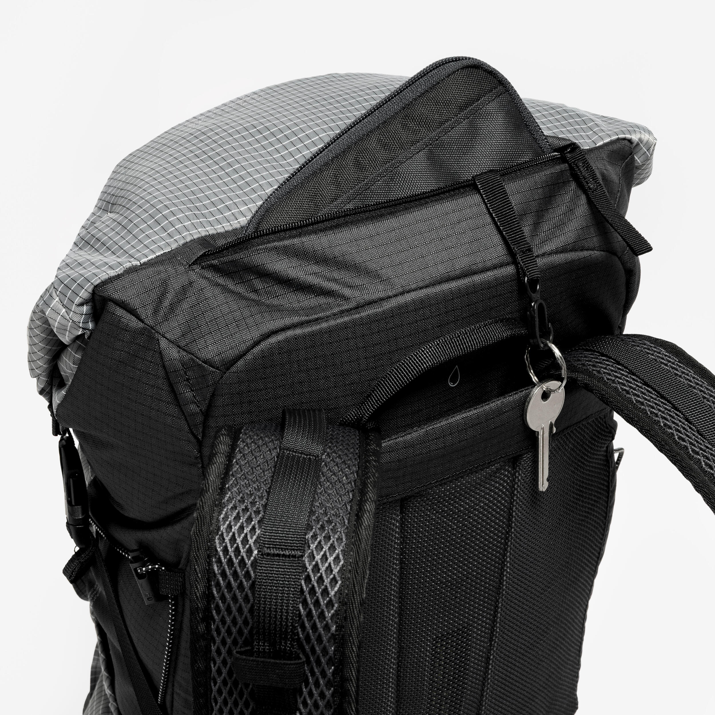 Rolltop Hiking Backpack 22 L, MH 500 Light - QUECHUA