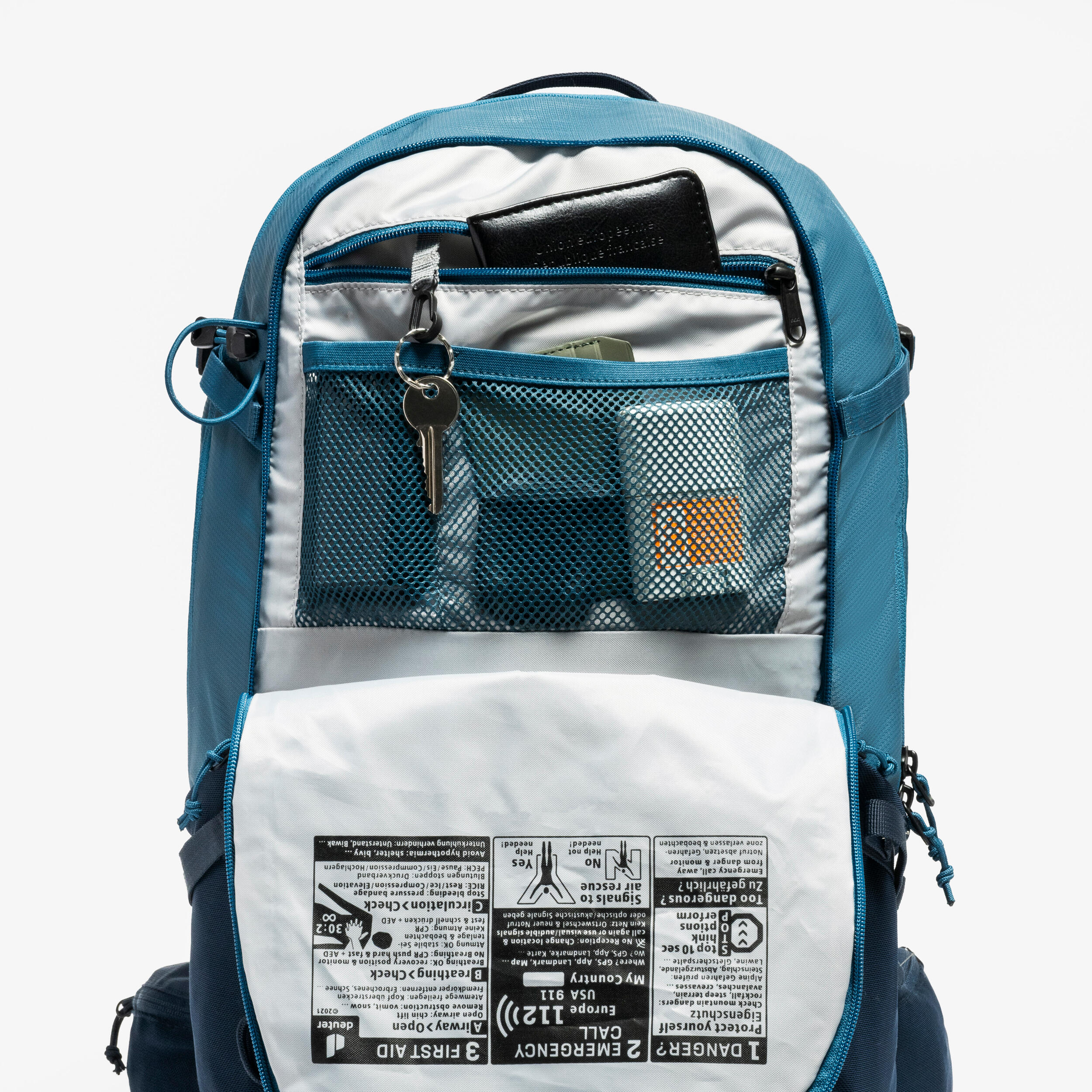 DEUTER DEUTER Futura 27 l turistický batoh 27 L · záber 12