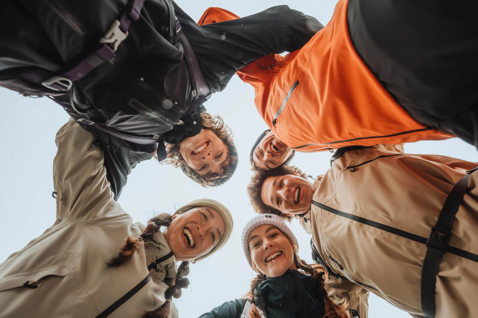 enfants qui jouent au soccer