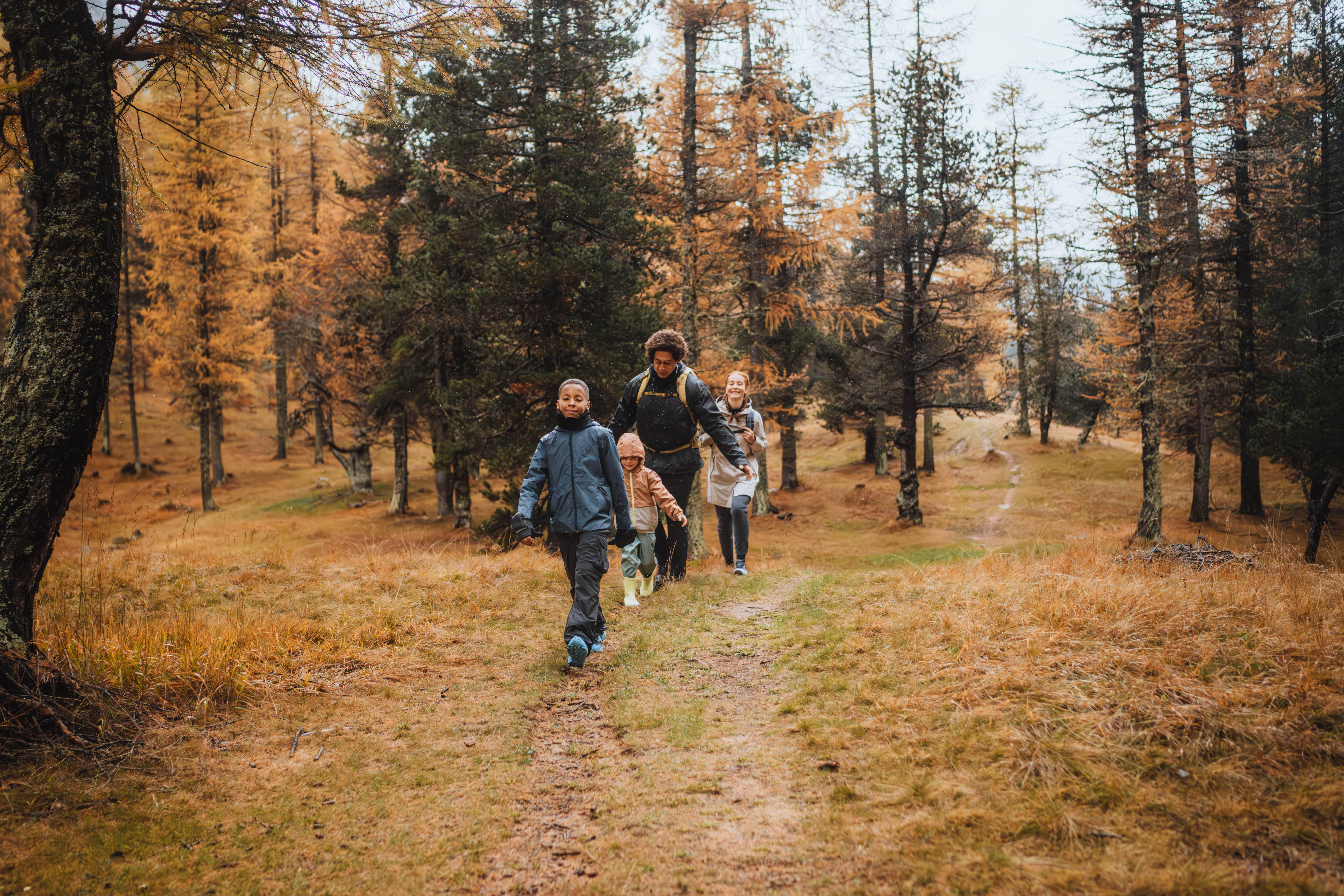 Kids’ Waterproof Hiking Boots, sizes 2.5-5, CROSSROCK MID - QUECHUA