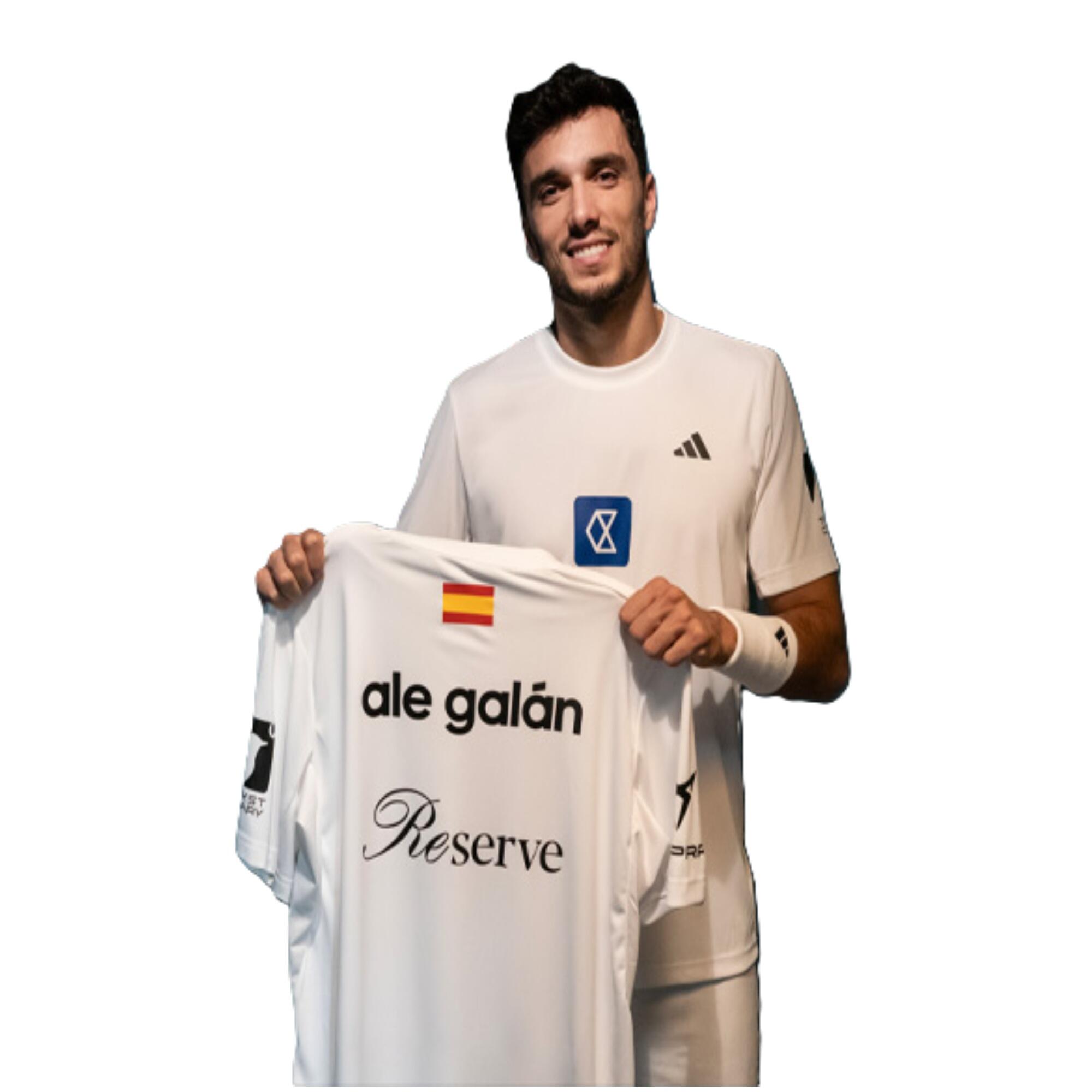 Camiseta de pádel Adidas Court de Ale Galán. Color Blanco para adulto. 2/3