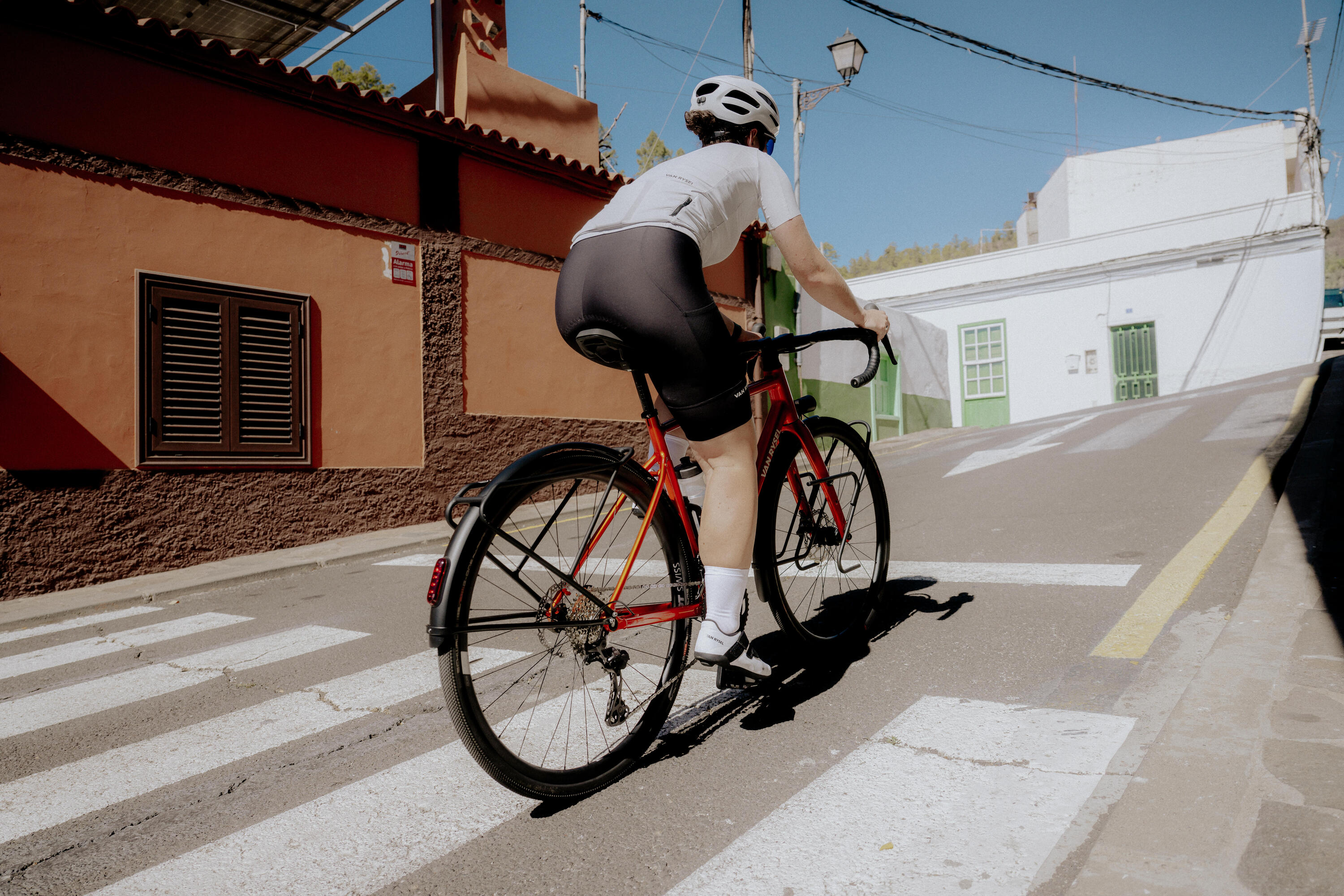 Groupe Vélo Route Sachs 7000 Rouge Anodisé 2x8 - Fabrication Française