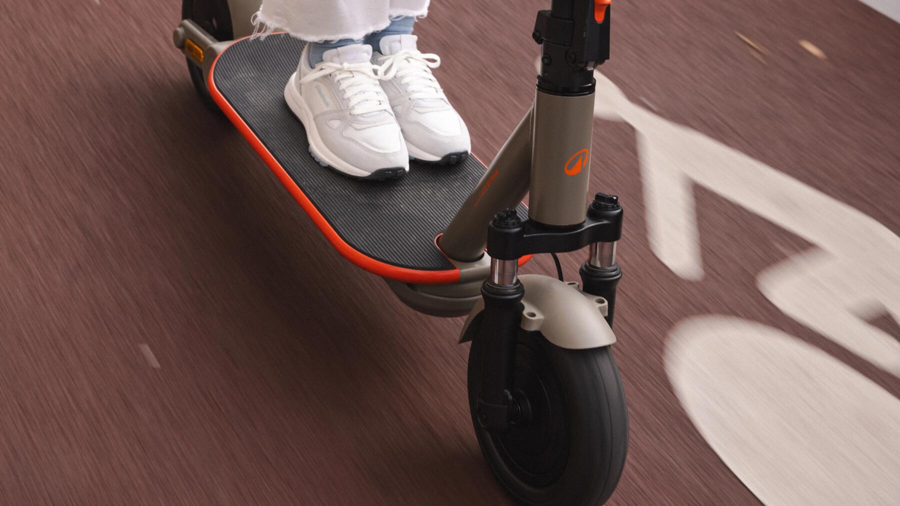 equipamento para andar de trotinete
