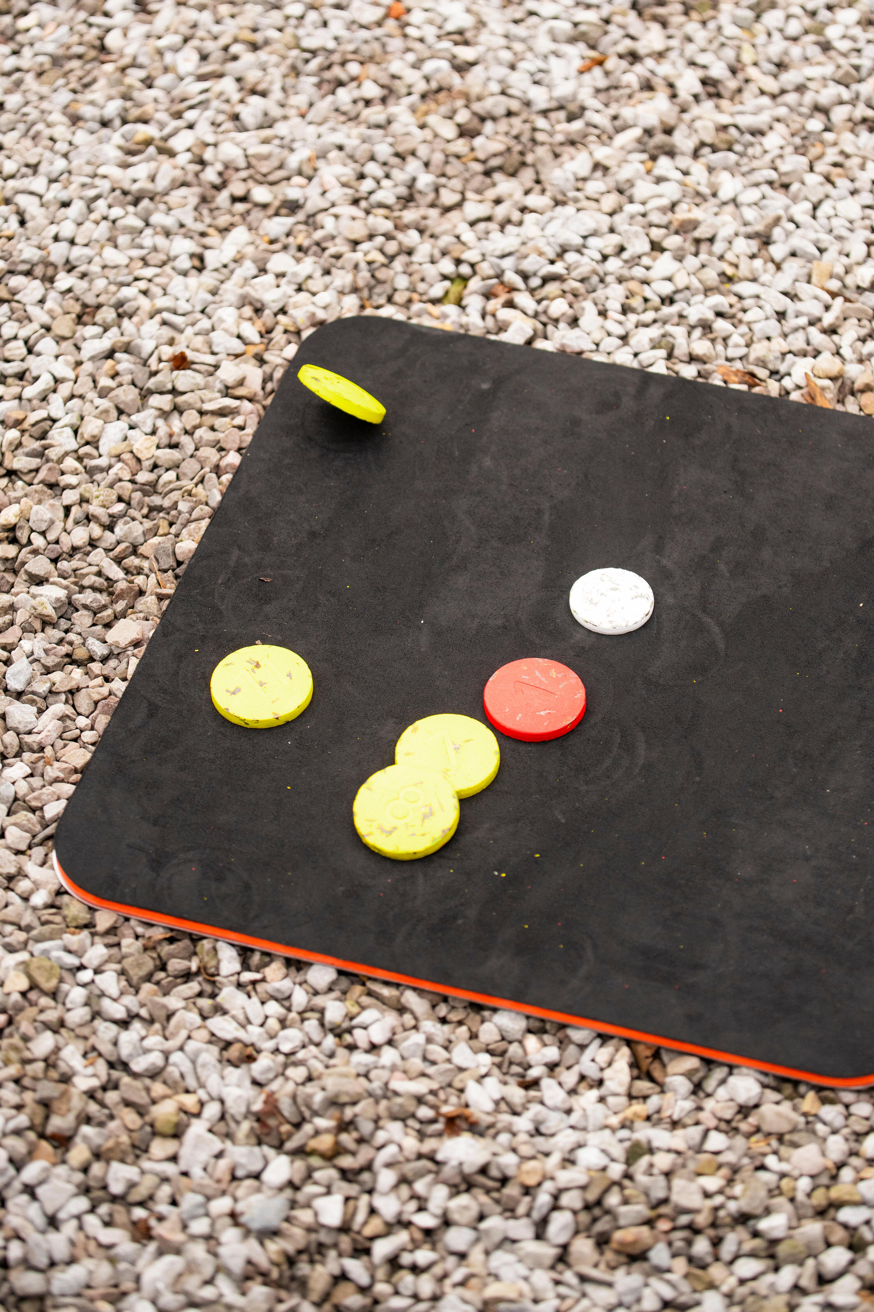 Wurfscheiben „Jeu de Palets“ mit Masterscheibe „Maître“ (12+1) bunt 13/13