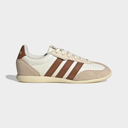 Sneakersy damskie ADIDAS Barreda Decode Lo Off