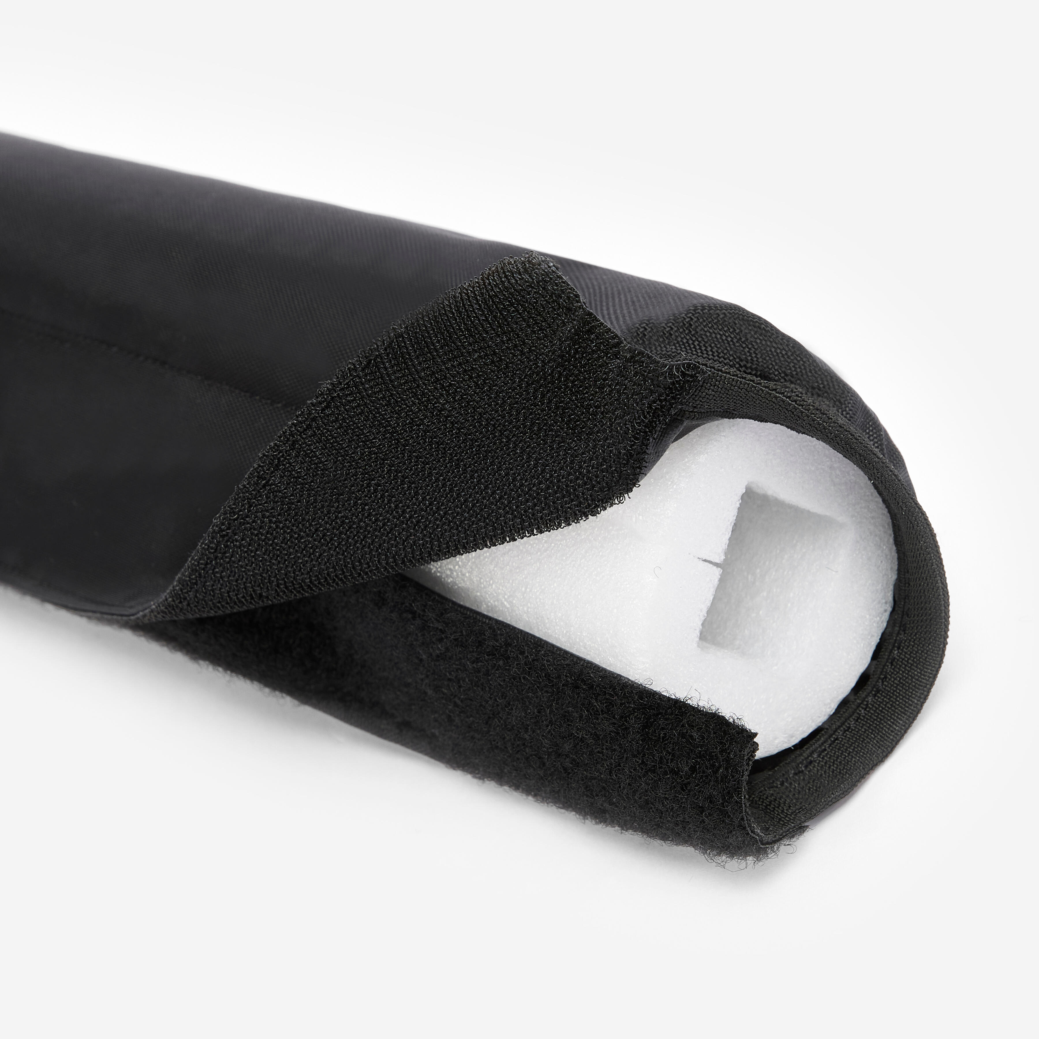 DECATHLON Penové chrániče na surf na klasický strešný nosič 2 ks bez · záber 4