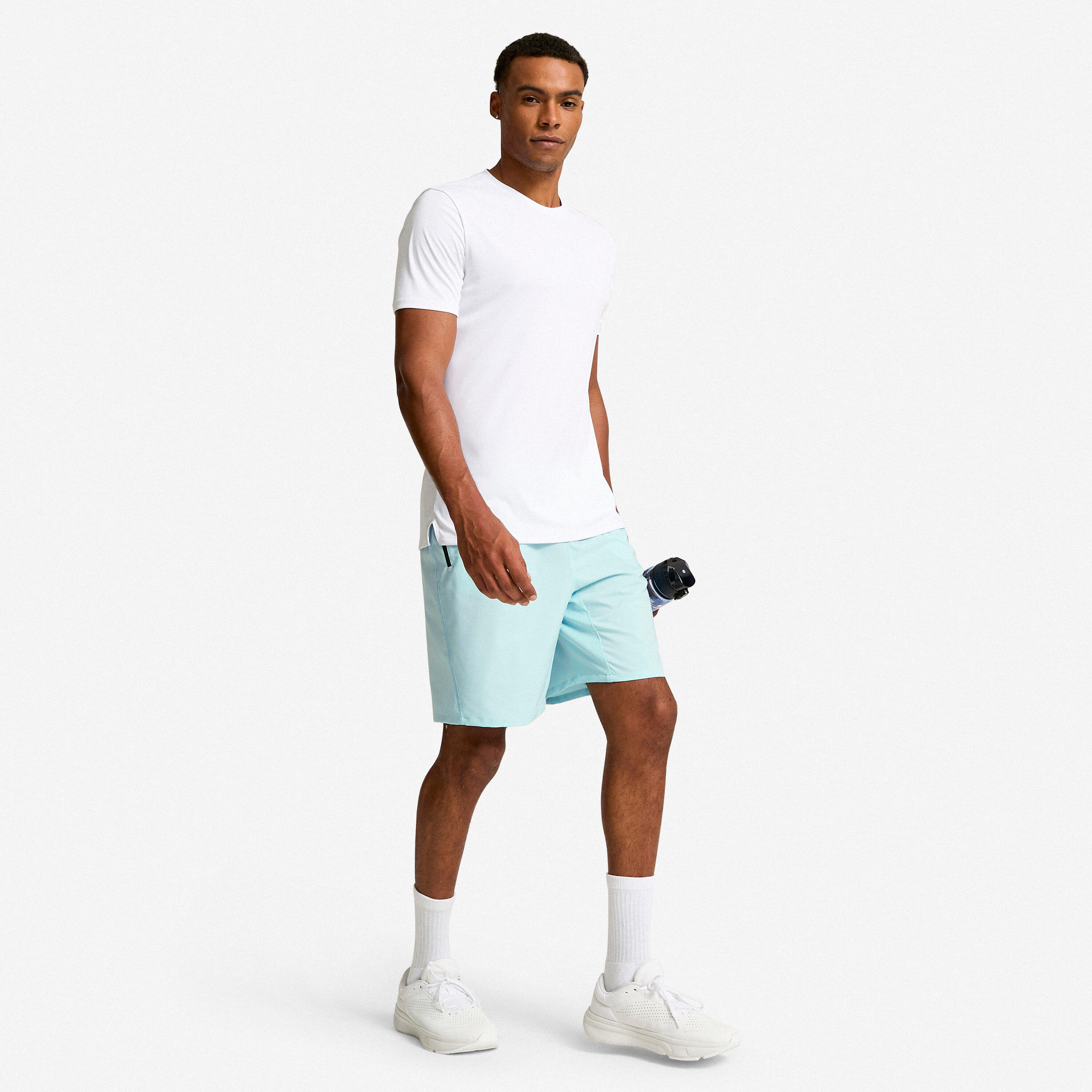 Short de sport respirant avec poches zippées homme 2/8