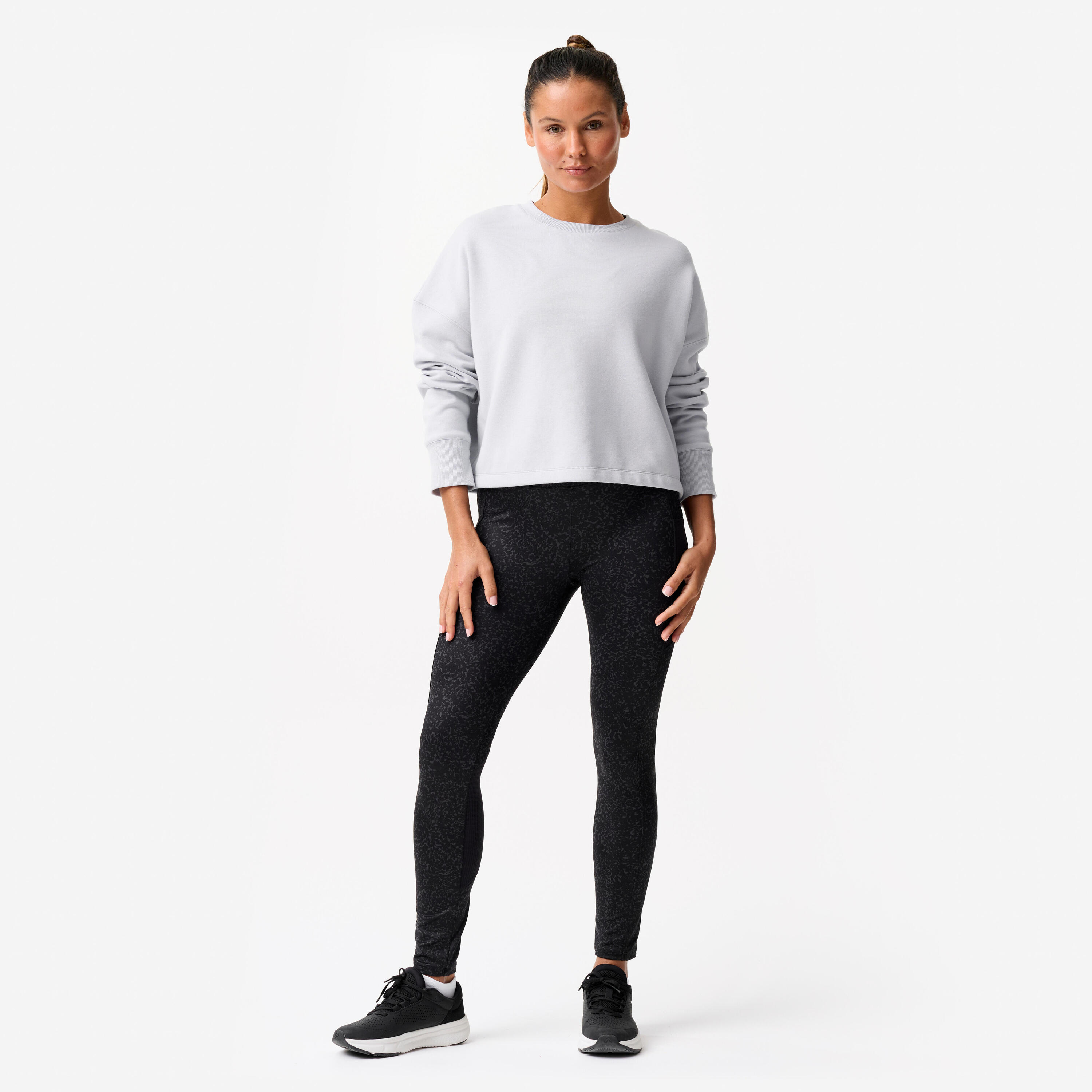 Comfortabele en rekbare cropped fitnesssweater voor dames lichtblauw 2/7