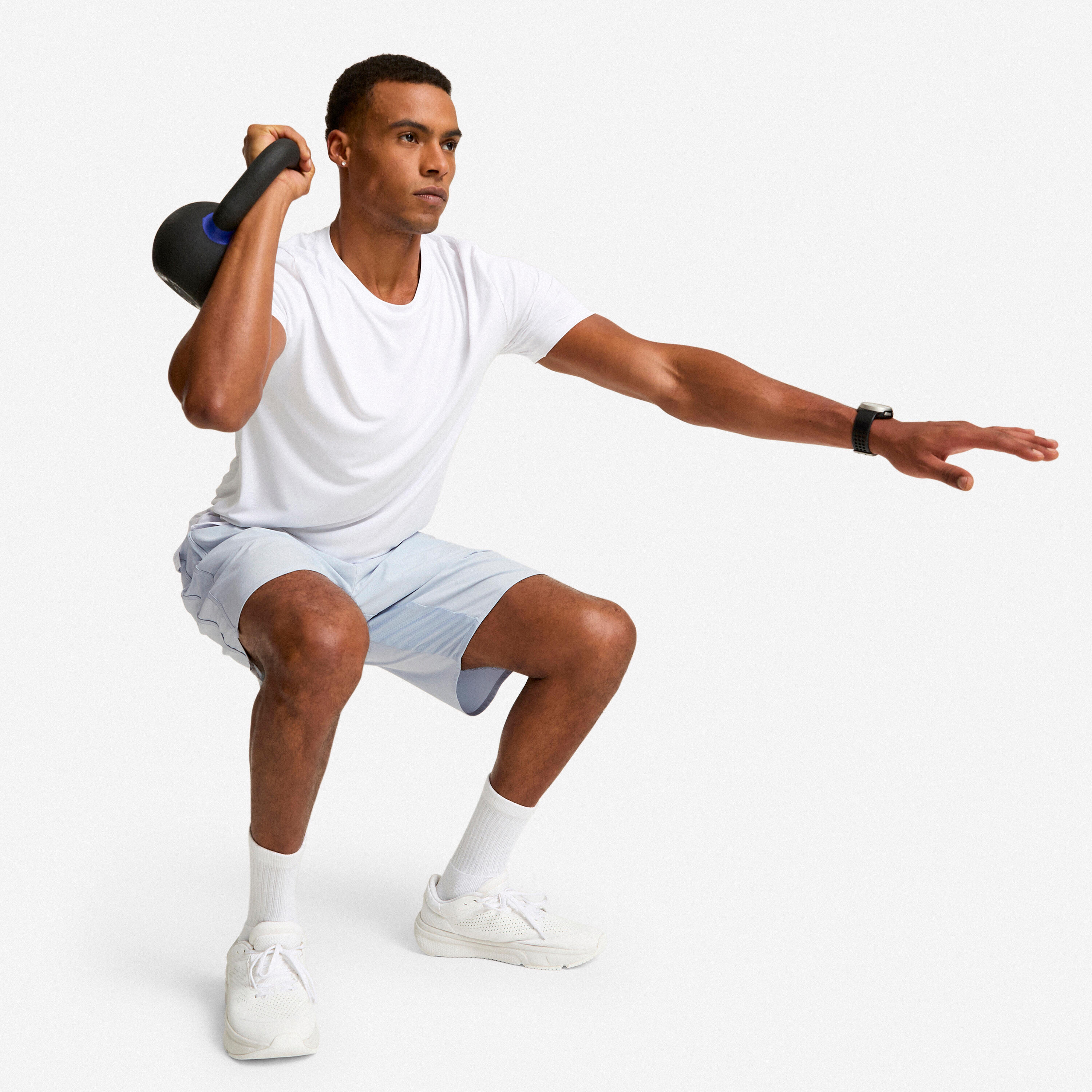 Short d’entraînement respirant avec poches zippées homme - DOMYOS