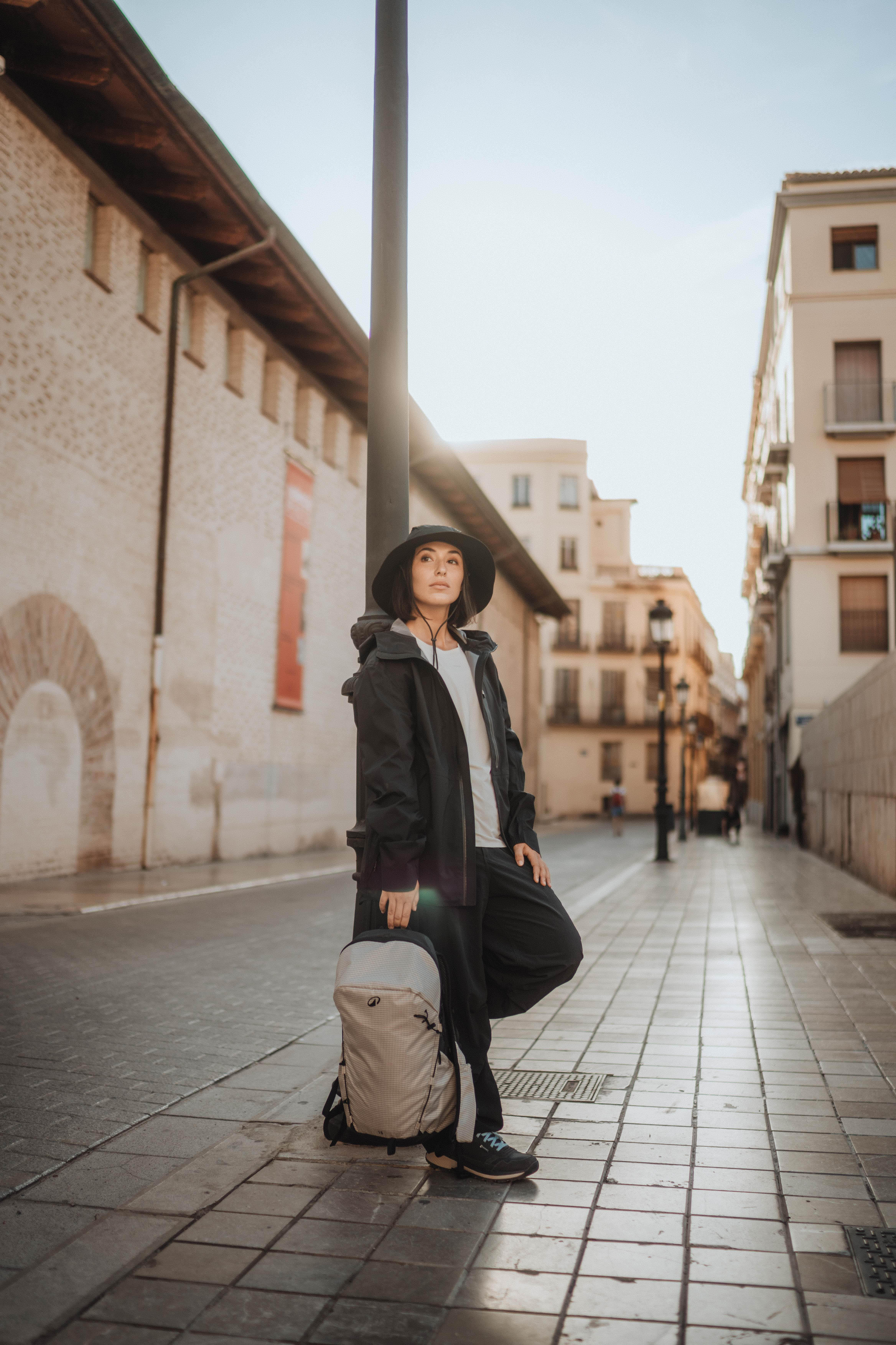 Hiking Backpack 15 L, MH 500 Light - QUECHUA