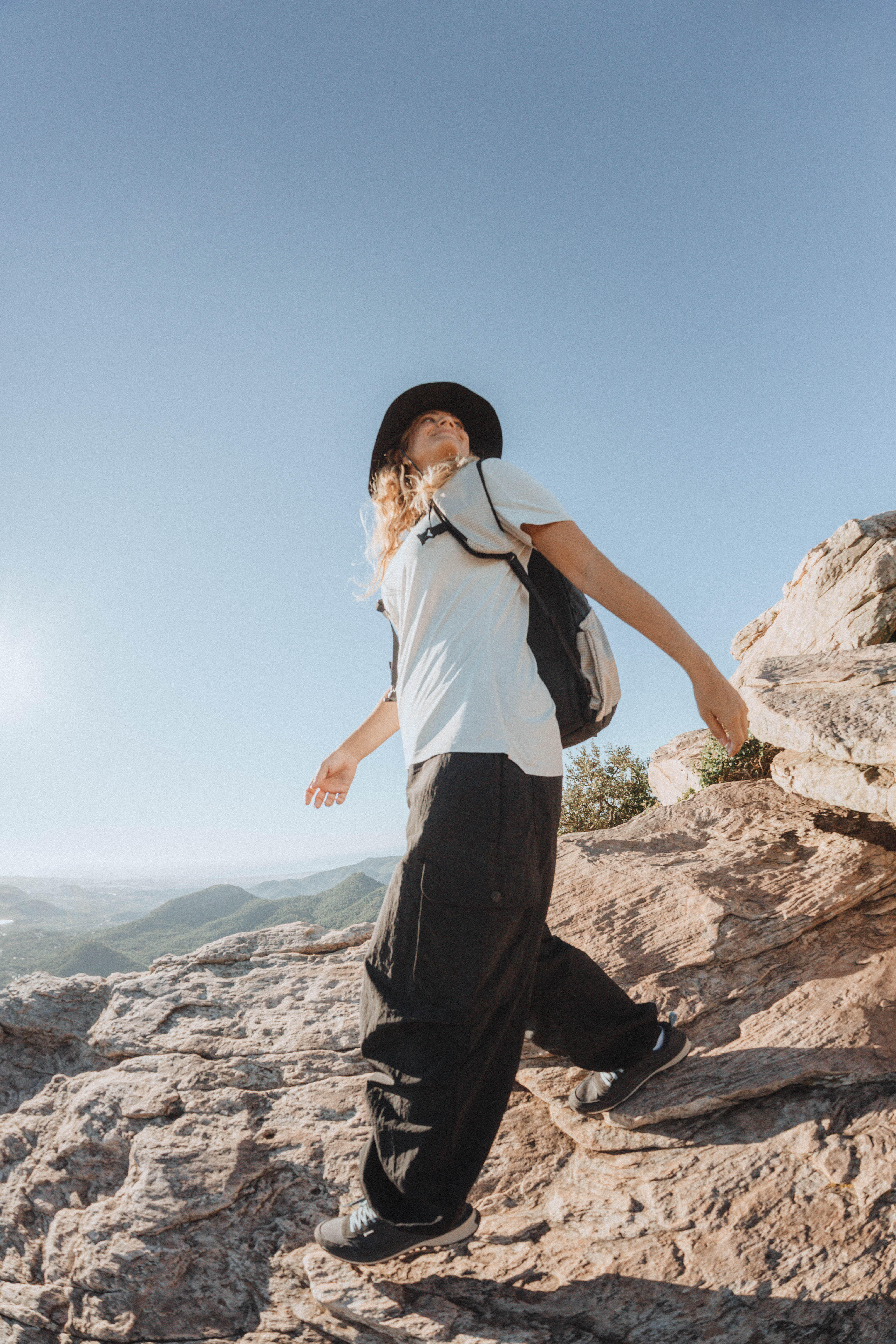 Women’s Hiking T-Shirt, MH 500 - QUECHUA
