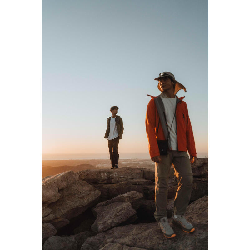 Pánská turistická bunda nepromokavá lehká MH 500 Light