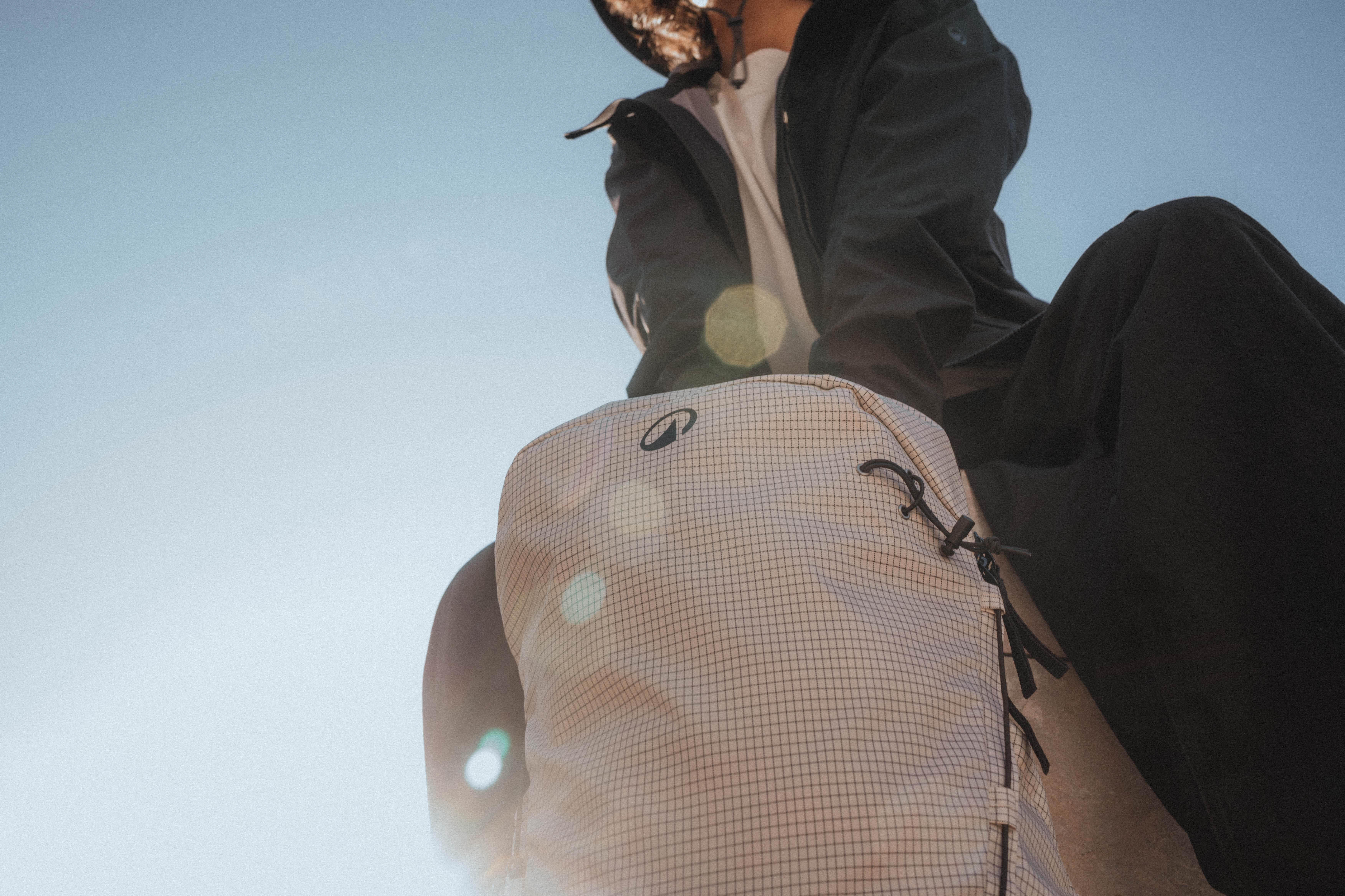 Hiking Backpack 15 L, MH 500 Light - QUECHUA