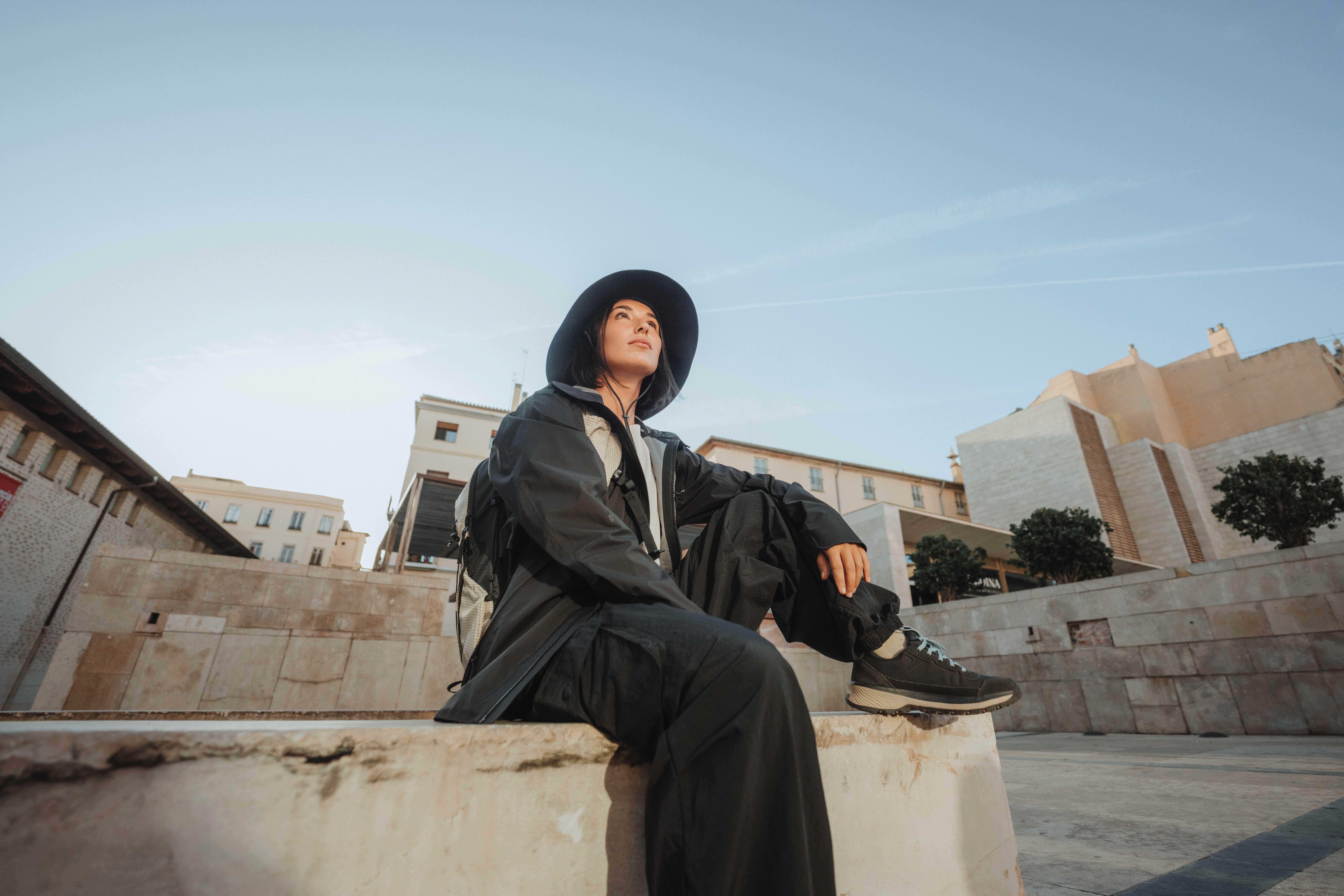 Men’s Waterproof Hiking Jacket, MH 500 Light - QUECHUA