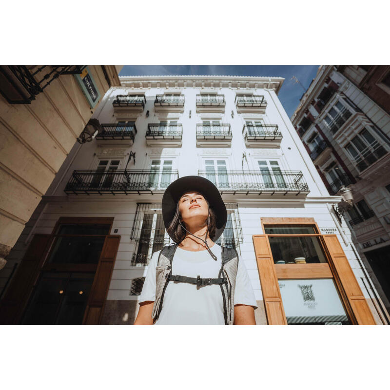 Turistický batoh MH 500 Light 15 l