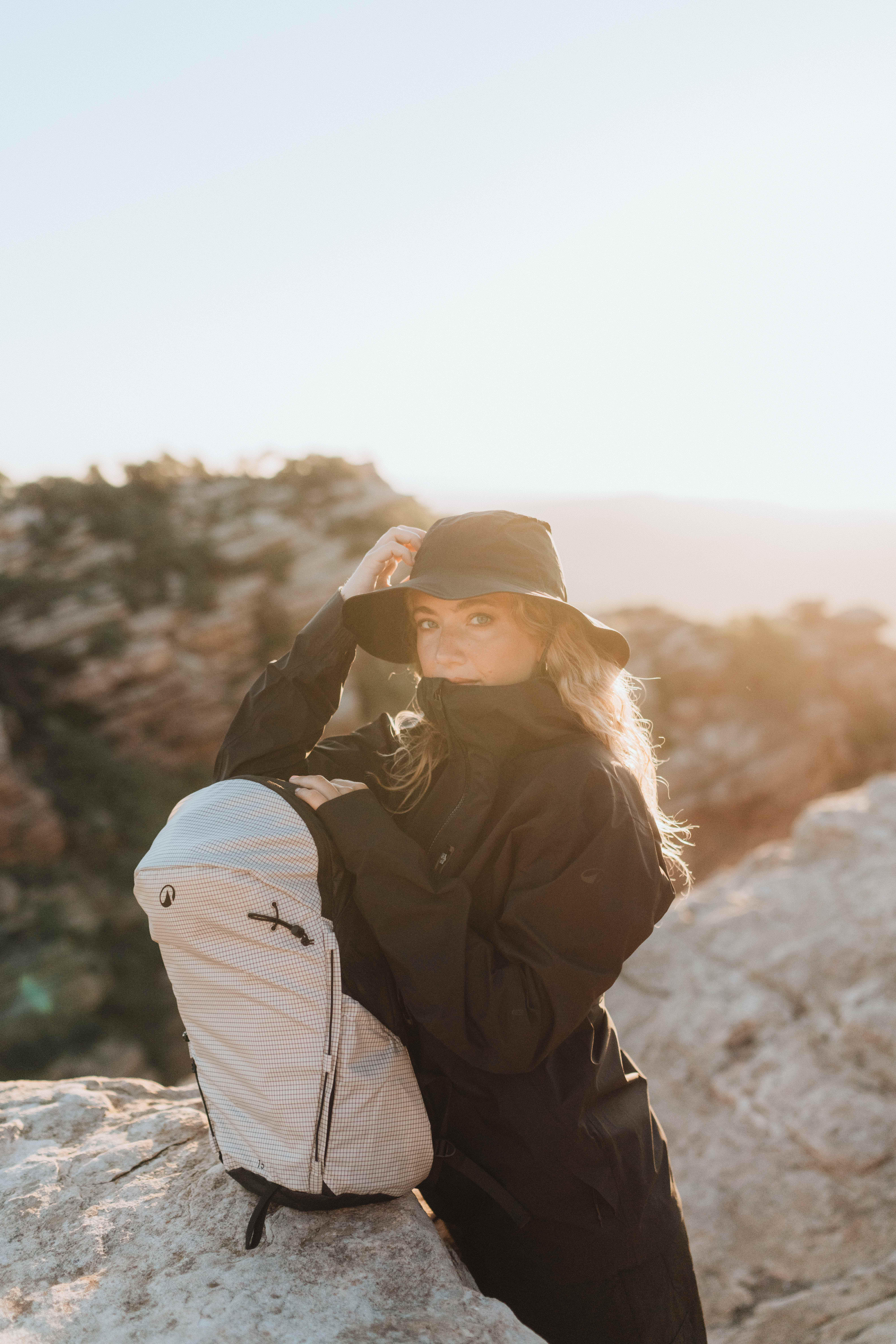 Hiking Backpack 15 L, MH 500 Light - QUECHUA