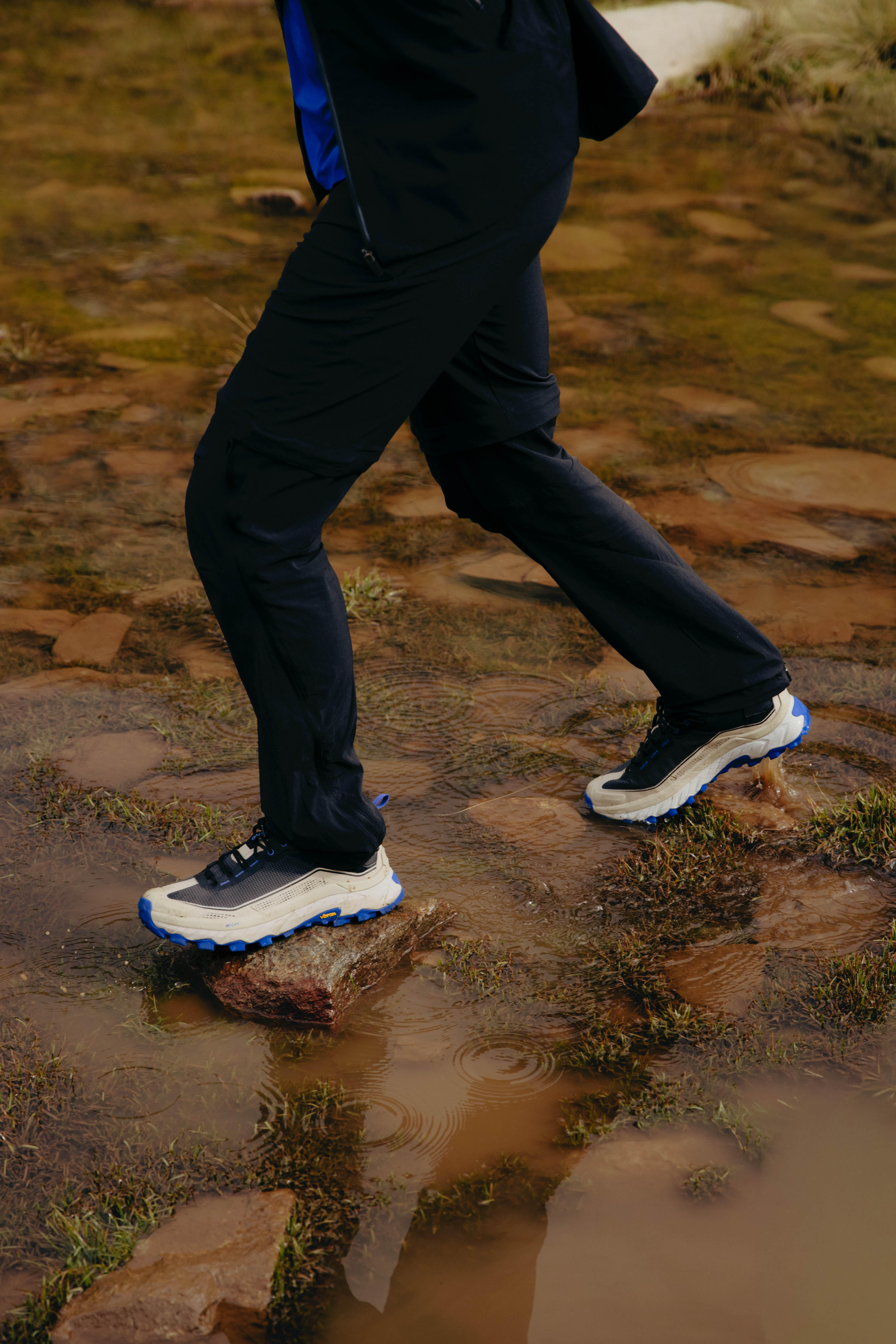 Men’s Waterproof Hiking Shoes, MH 900 Light - QUECHUA