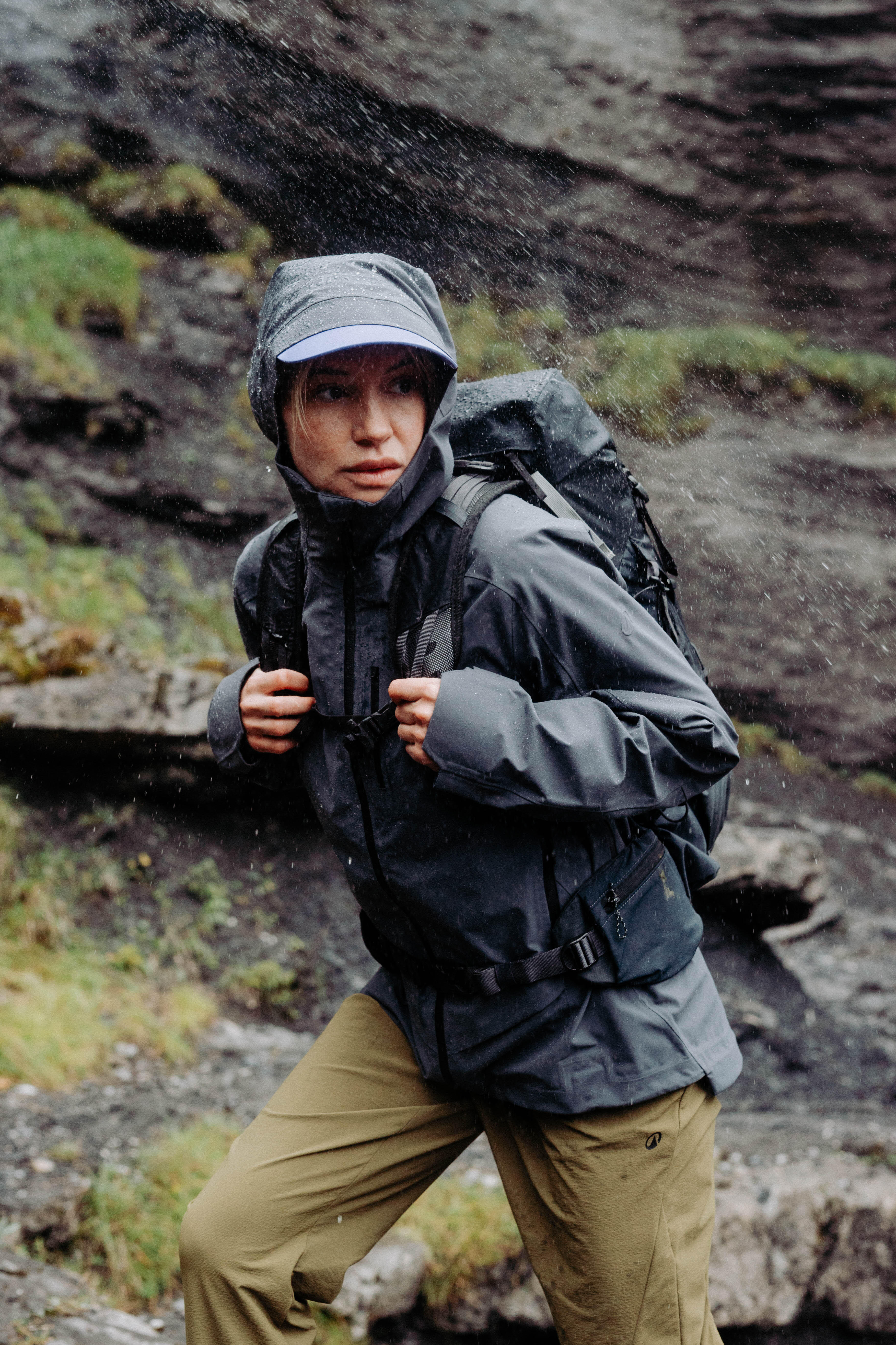 Manteau de randonnée imperméable femme, MH 900 - QUECHUA