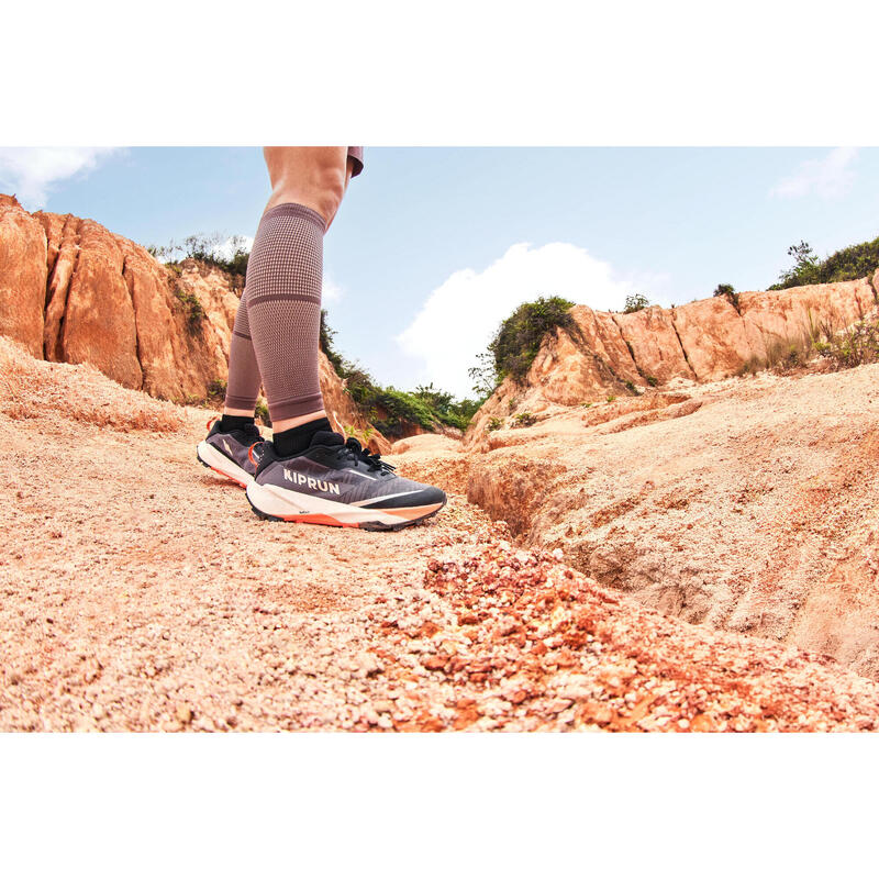Încălțăminte de alergare trail, Kiprun kipsummit coral, gri coral, Damă