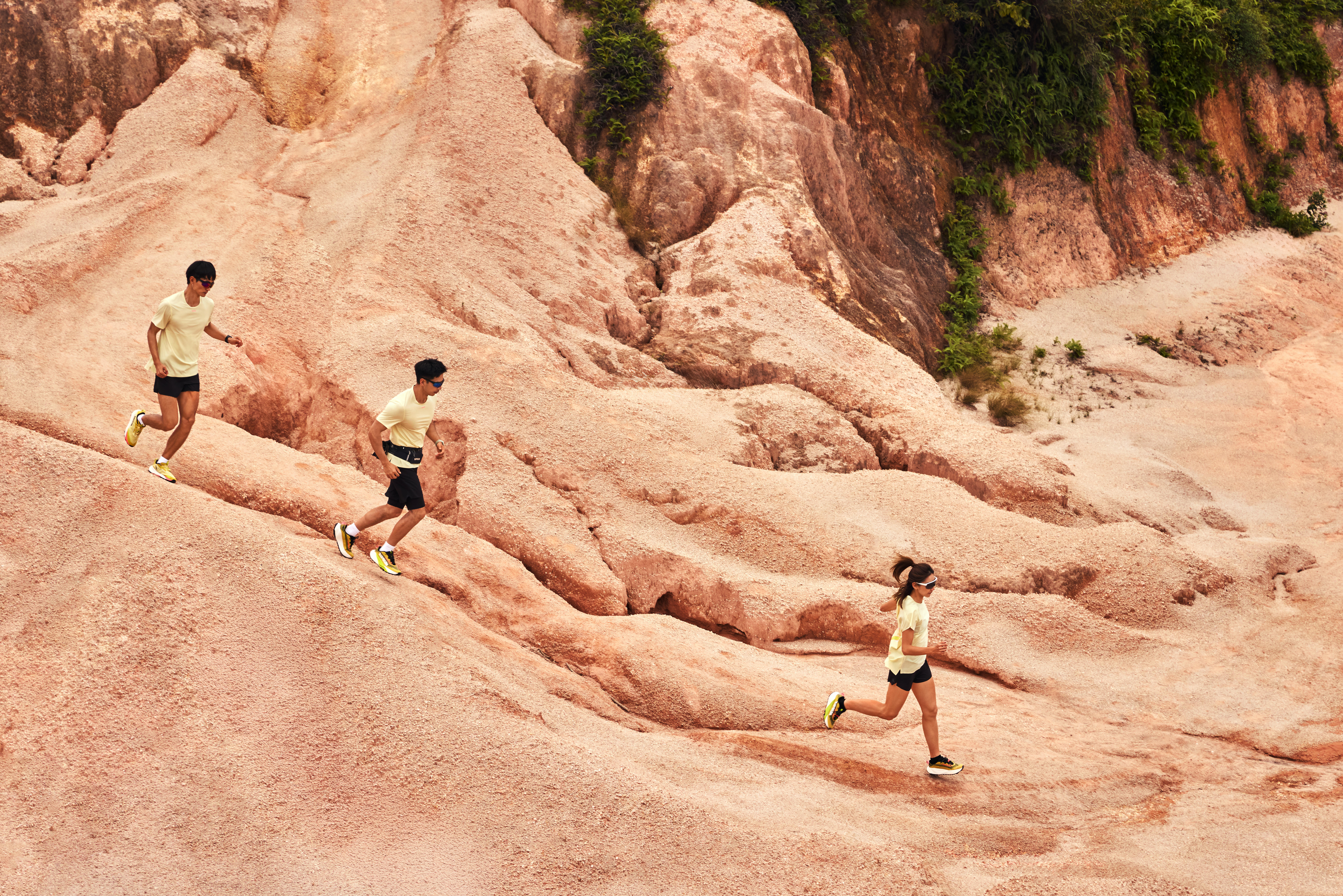  Trail Running Hydration Belt with Pole Holder, 900 - KIPRUN