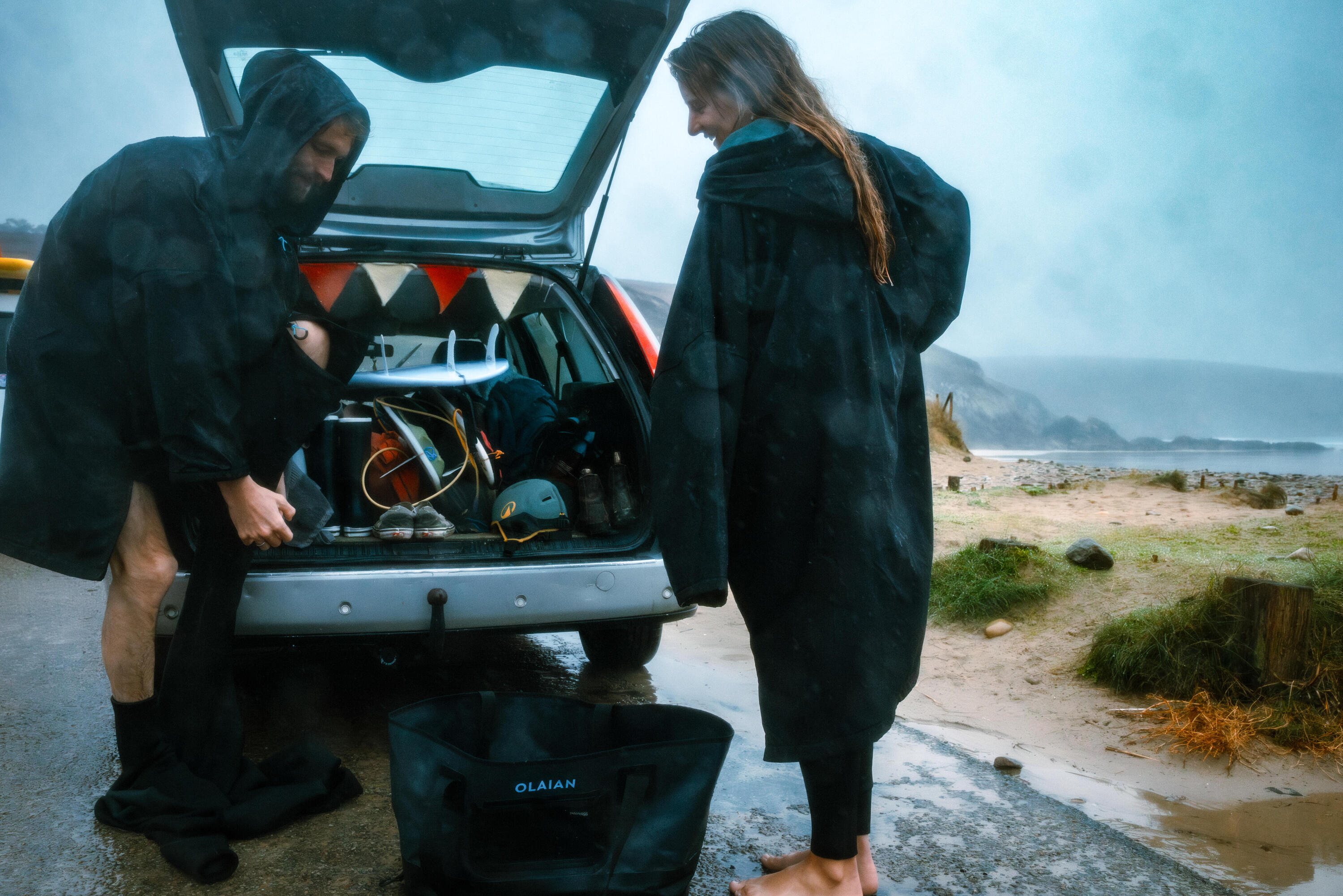 Coleção de produtos com material de transporte e de segurança para surf!