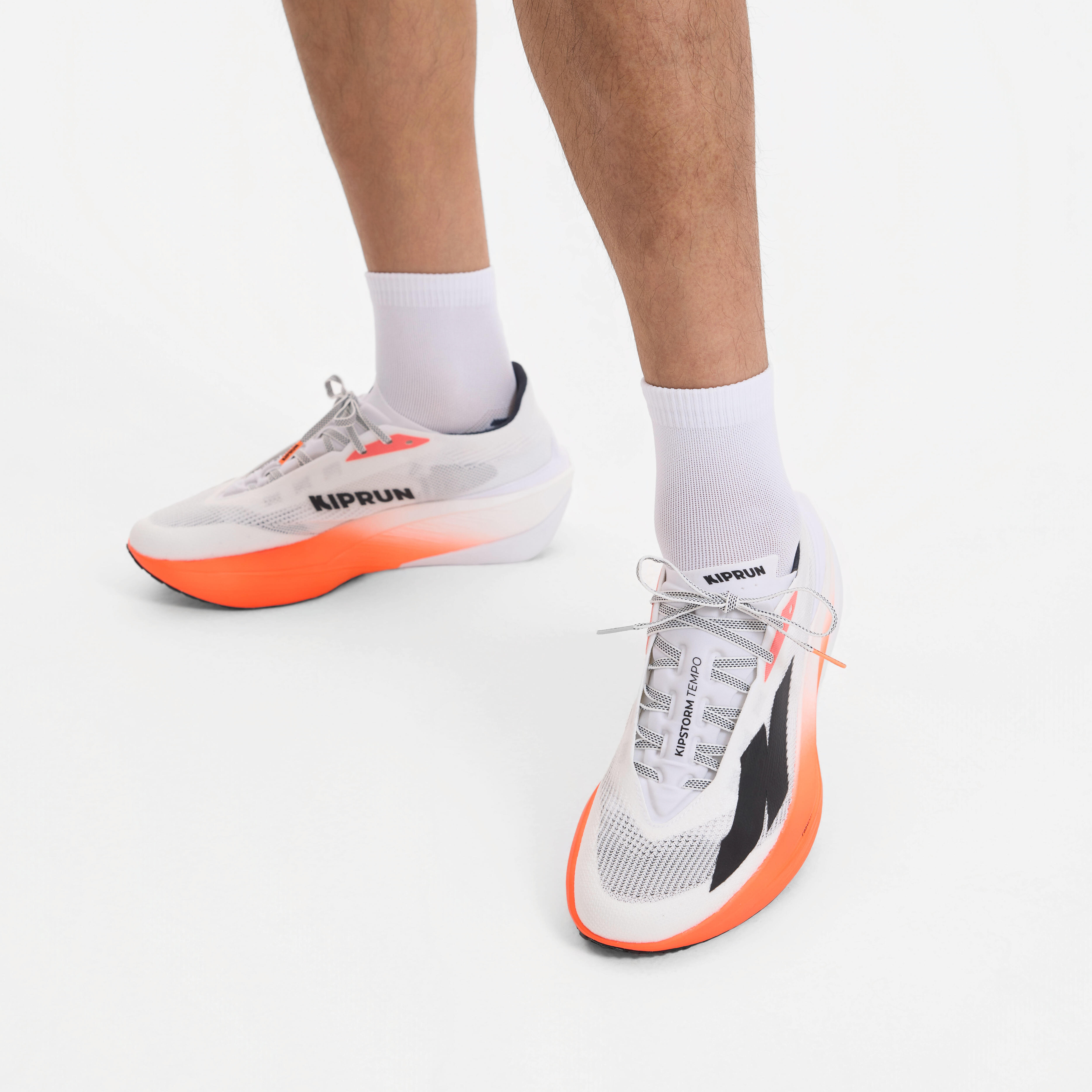 Men's Running Shoes Kiprun Kipstorm Tempo - White Orange