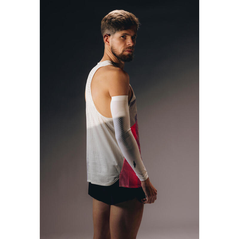 Maiou de alergare Kiprun PROTEAM bej-roz bărbați
