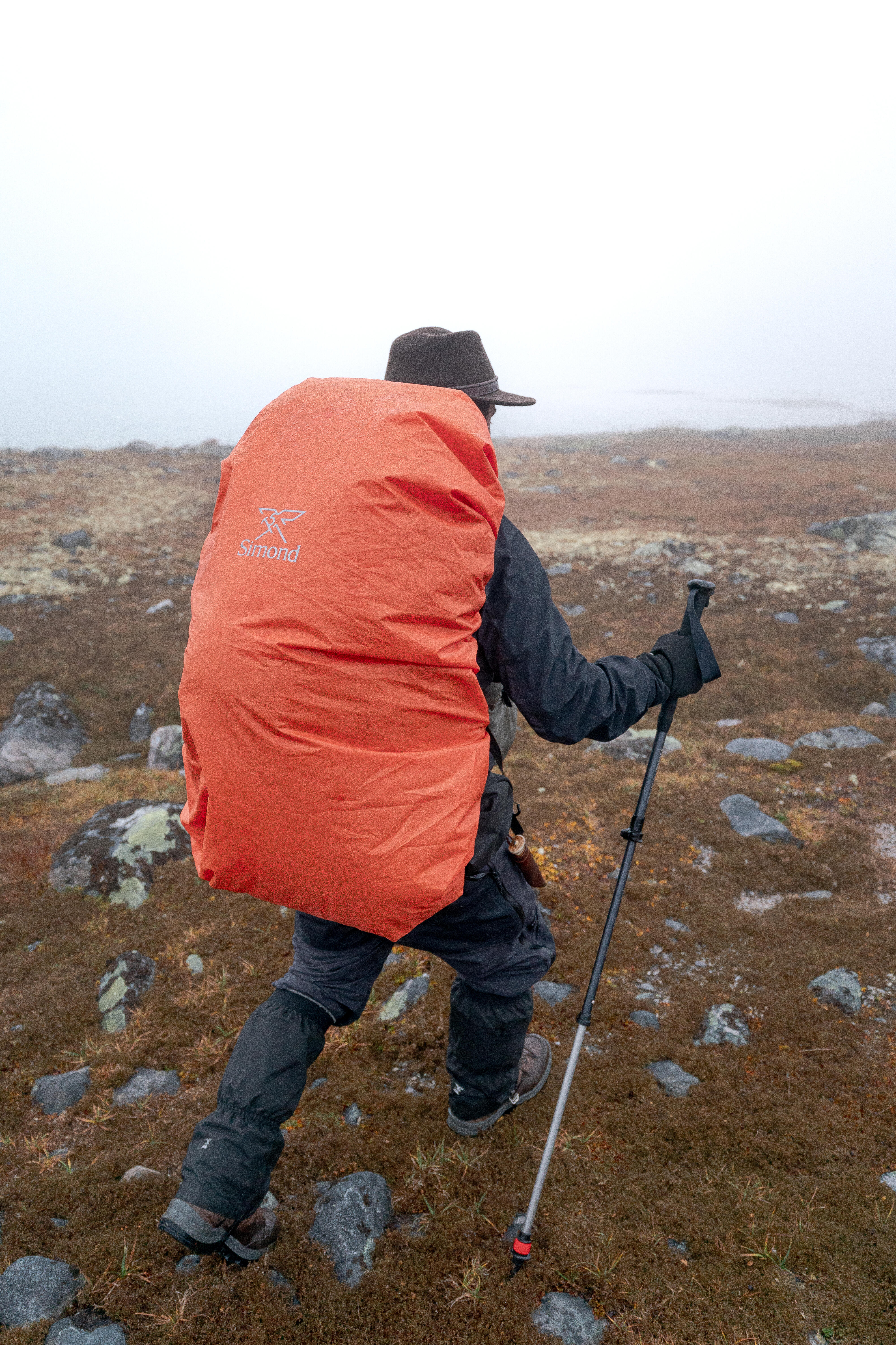 Men’s Trekking Backpack 60 +10 L, MT 500 Air - SIMOND