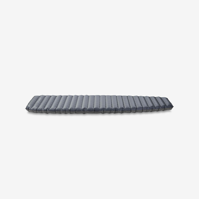 Karimatka na treking nafukovací lehká velikost L 183 × 54 cm MT900
