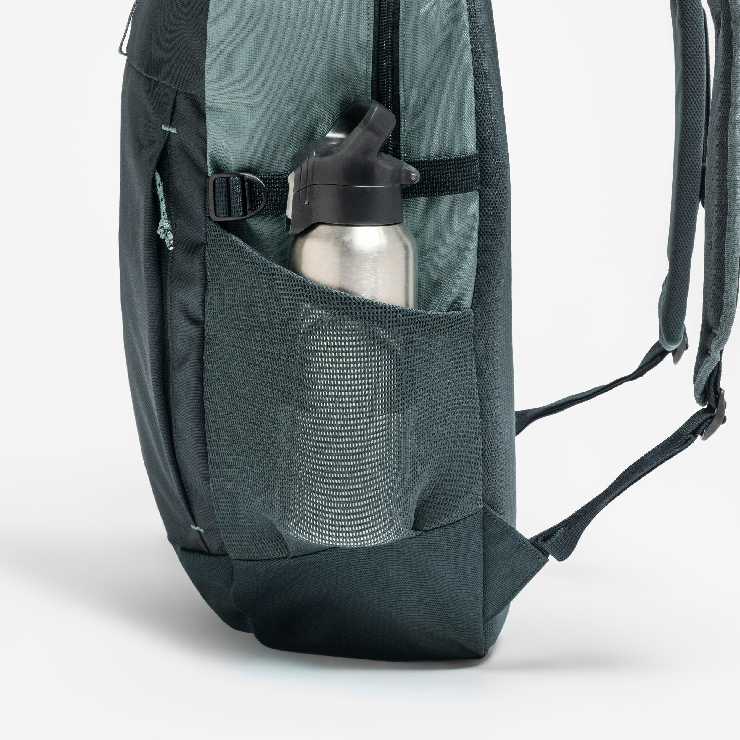 20-l-backpack-arpenaz-100-