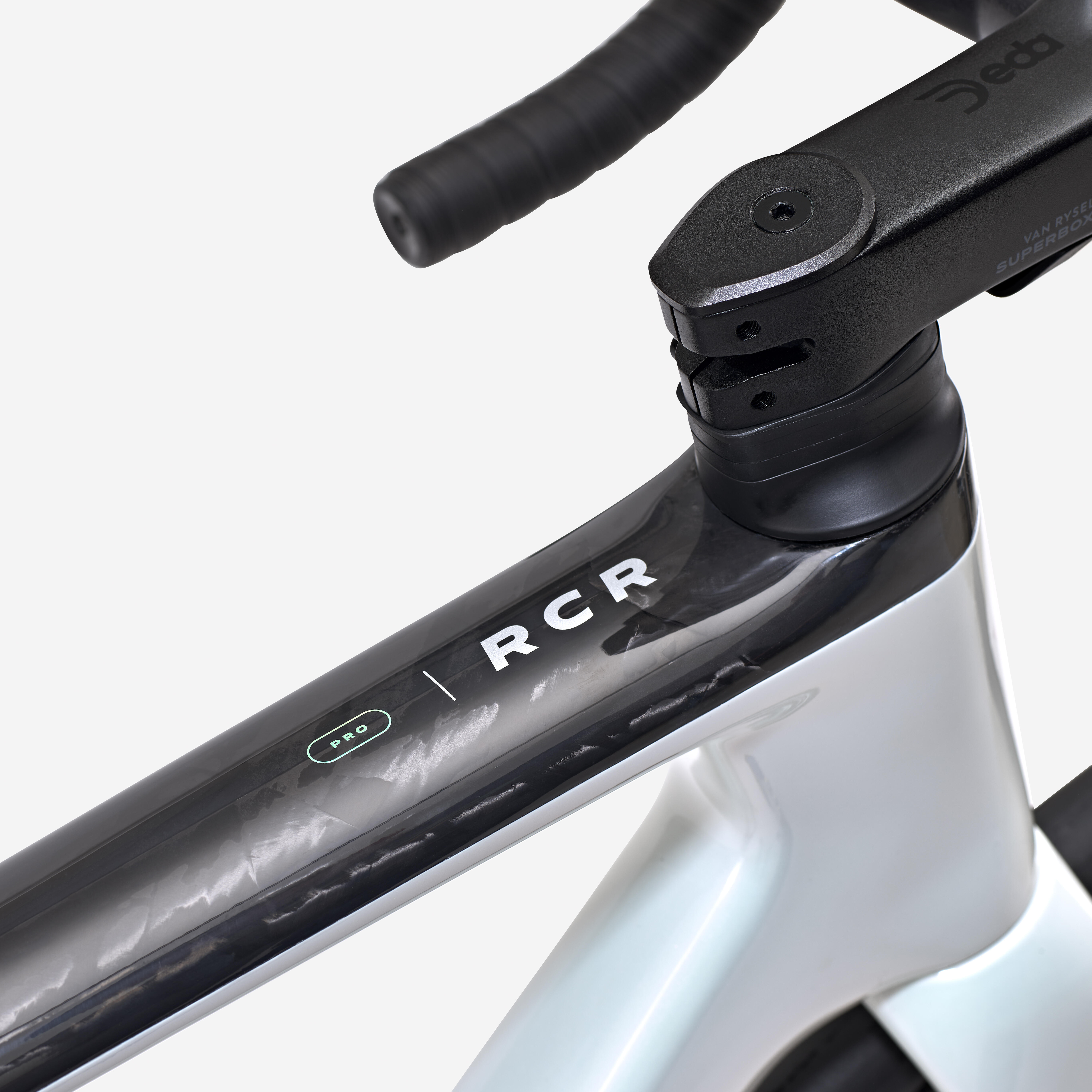 VAN RYSEL Cestný bicykel RCR PRO Force AXS E1 2x12 PWM ružový M · záber 12