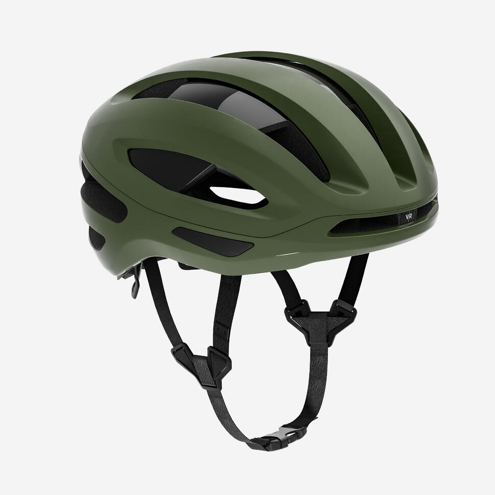Helma na silniční cyklistiku EDR Mips. Zobrazit produkt.