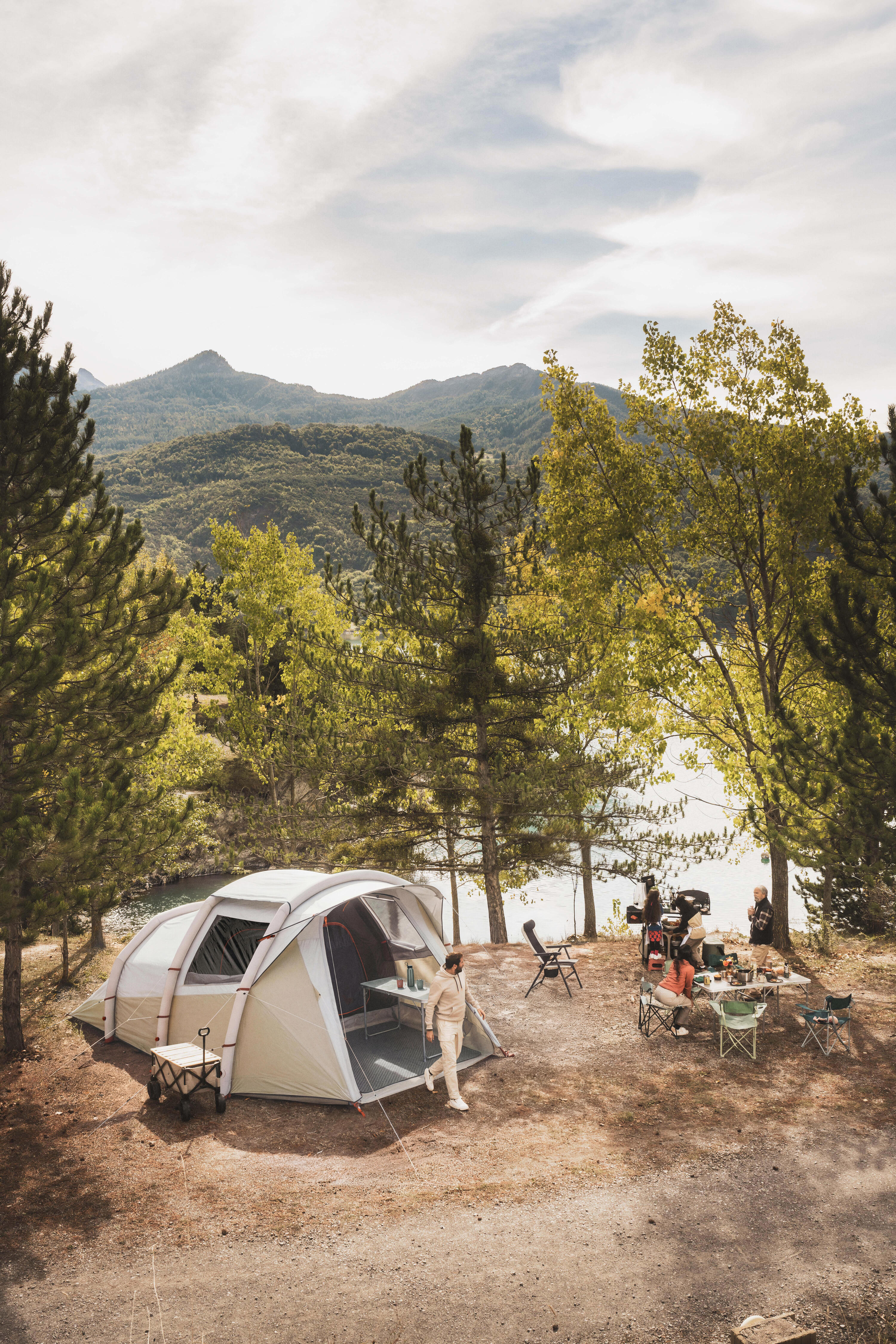 Opblaasbare tent 4 personen, Air Seconds 4.1 met Fresh & Black, 1 slaapruimte 58/60