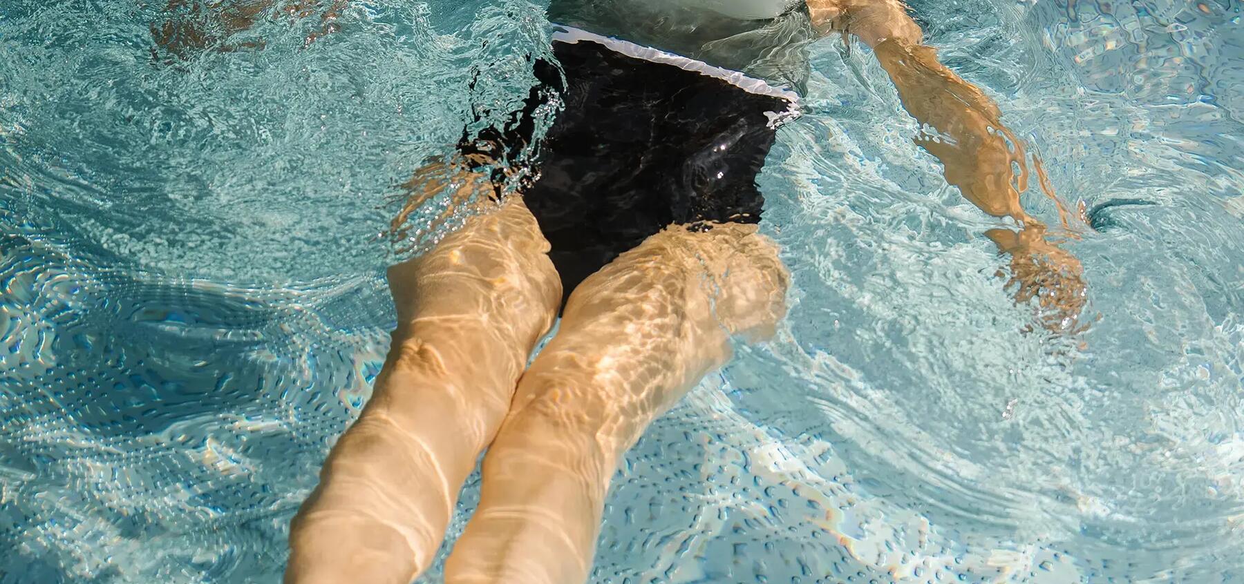 Usar a piscina para o desporto