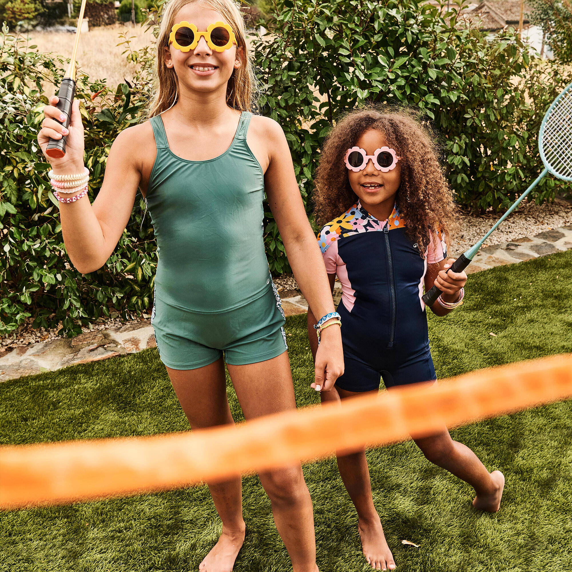 Young girls’ swimming shorty full-body swimsuit, Una lys navy -  2