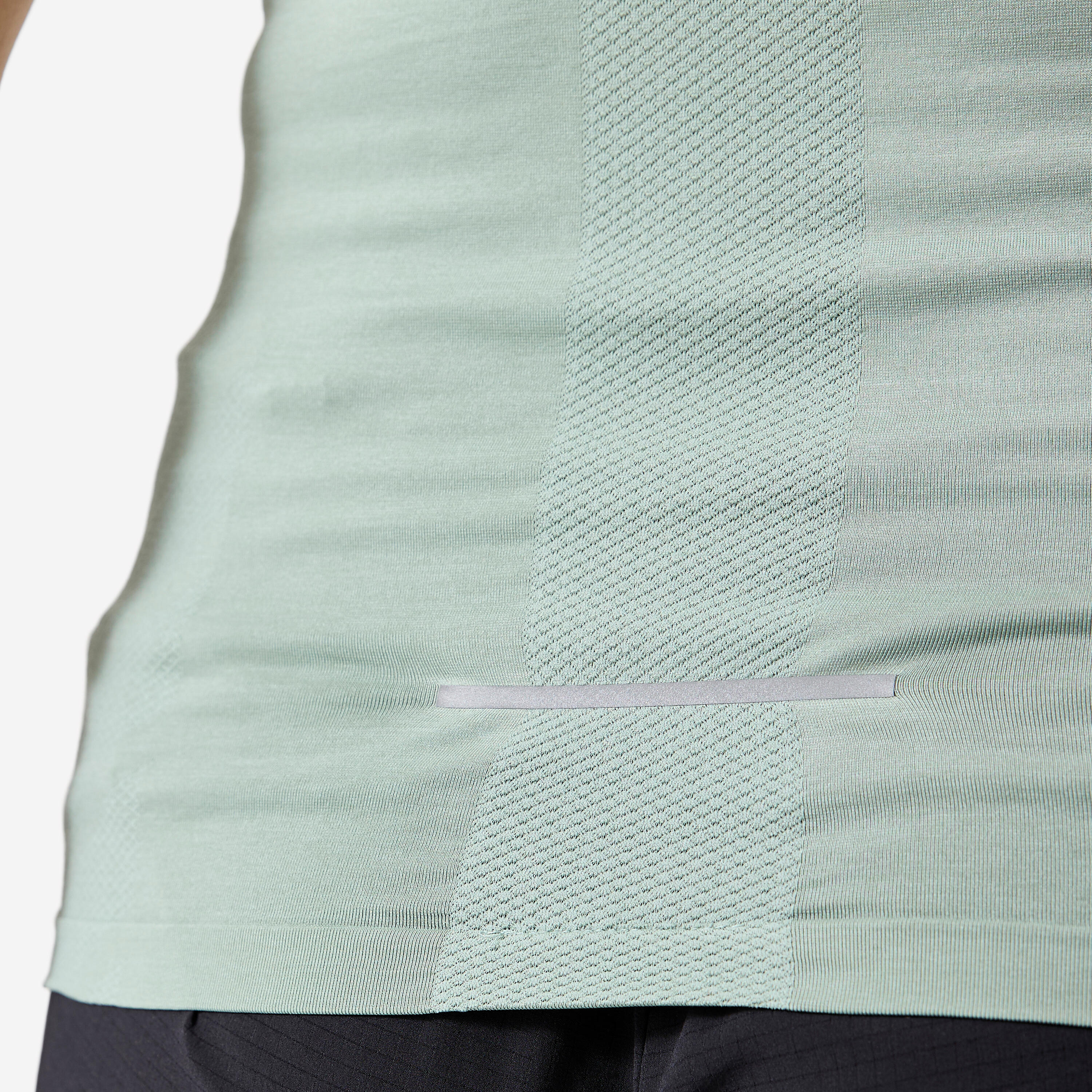 Nahtloses Running- & Trail-T-Shirt für Damen, Kiprun Run 500 Confort hellkhaki 7/8
