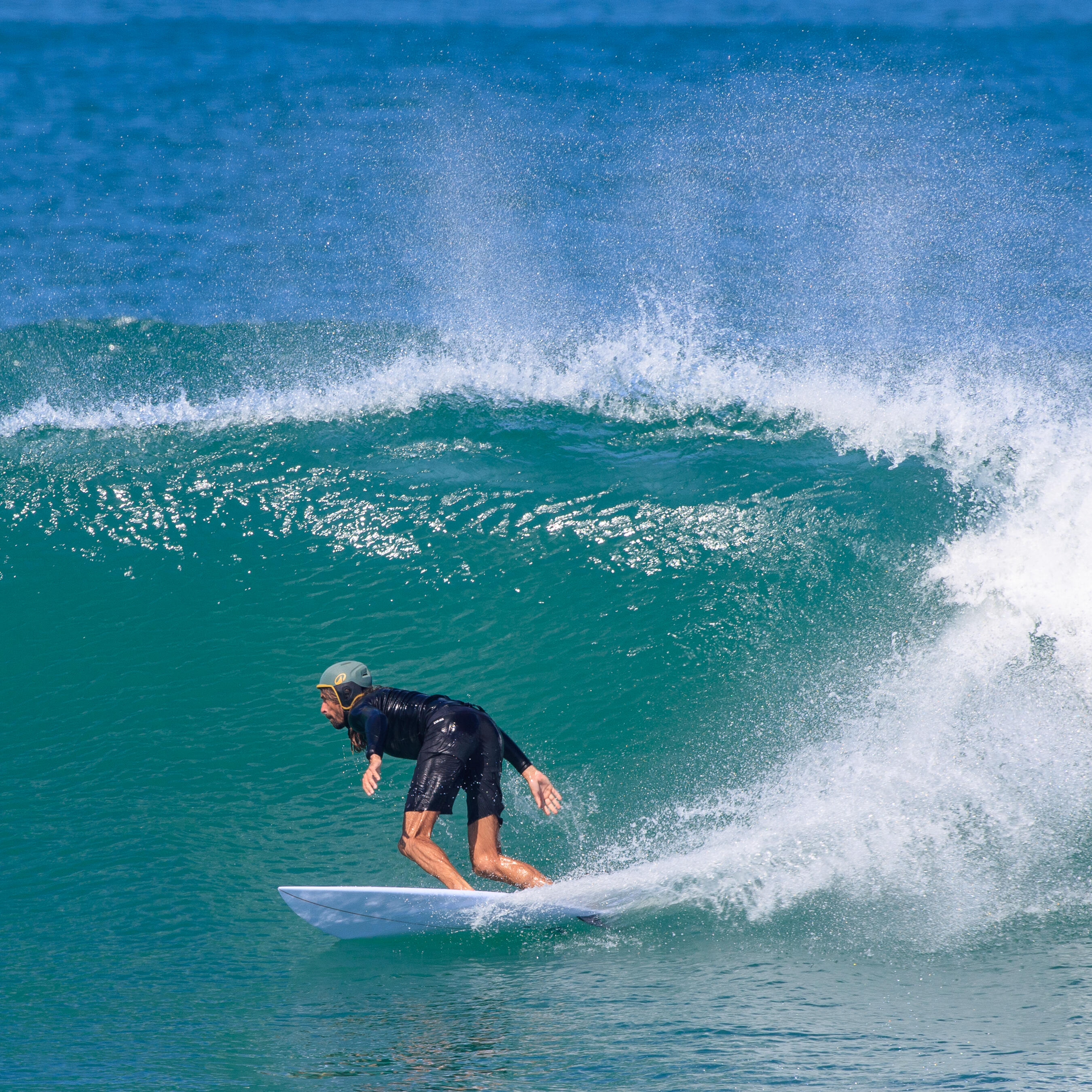 Shortboard Performance mit Futures Box ohne Finnen weiss 10/11