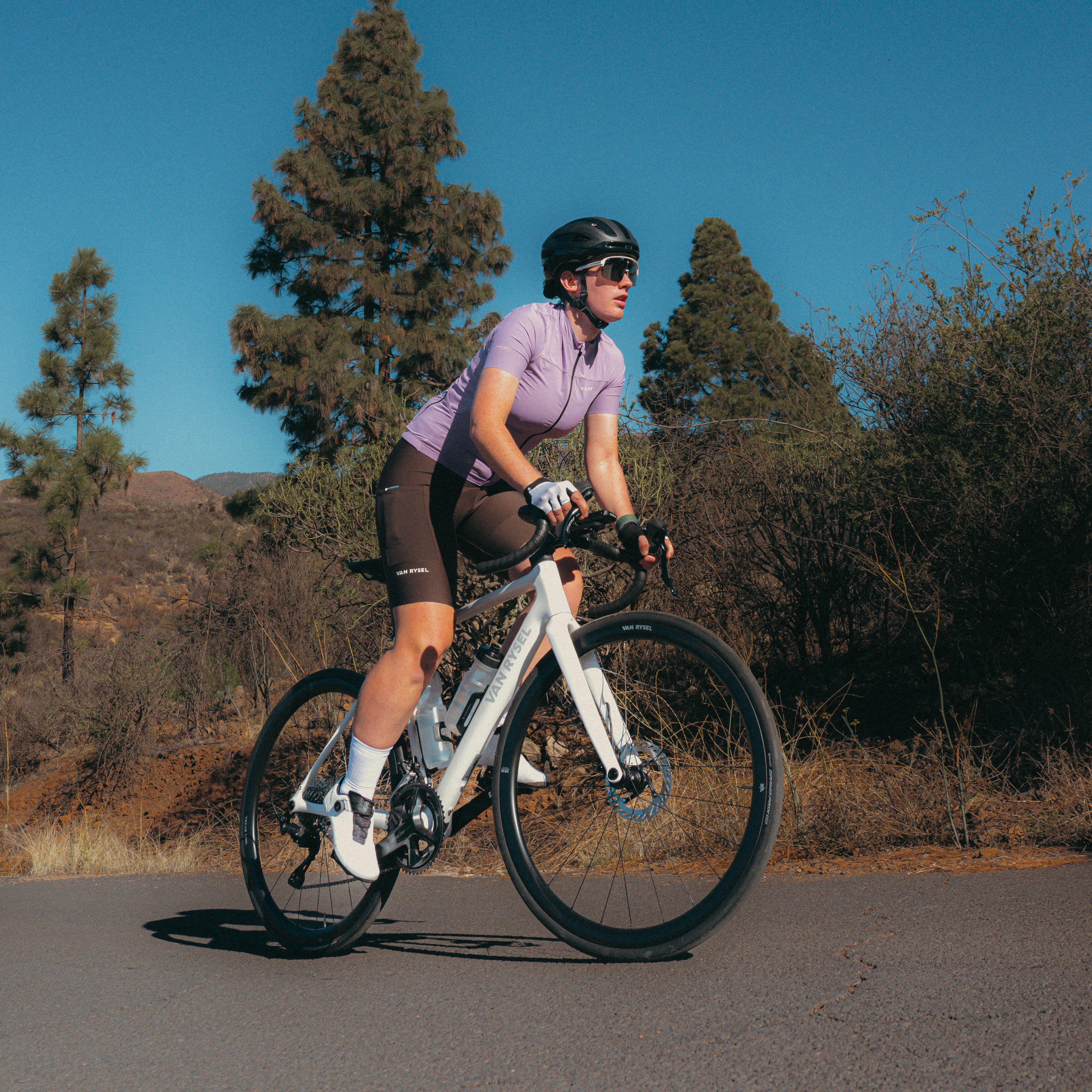 Women’s Road Cycling Bib Shorts, Endurance - VAN RYSEL