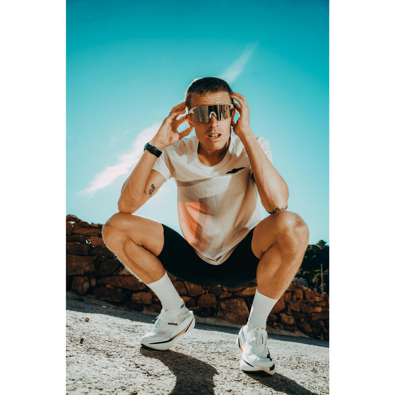 Tricou de alergare Kiprun PROTEAM bej-roz bărbați