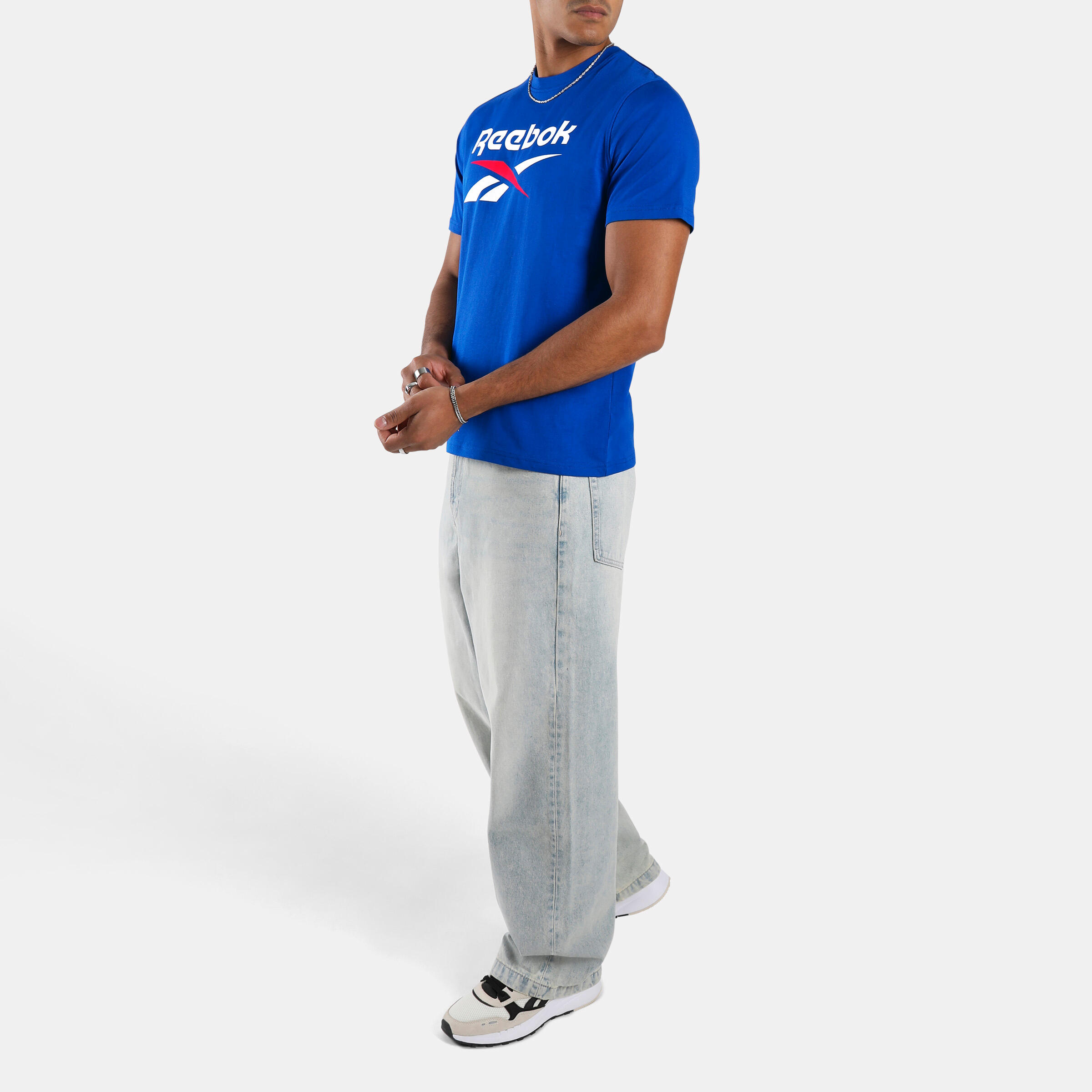 T-shirt Reebok uomo palestra regular fit cotone azzurra con logo 2/4